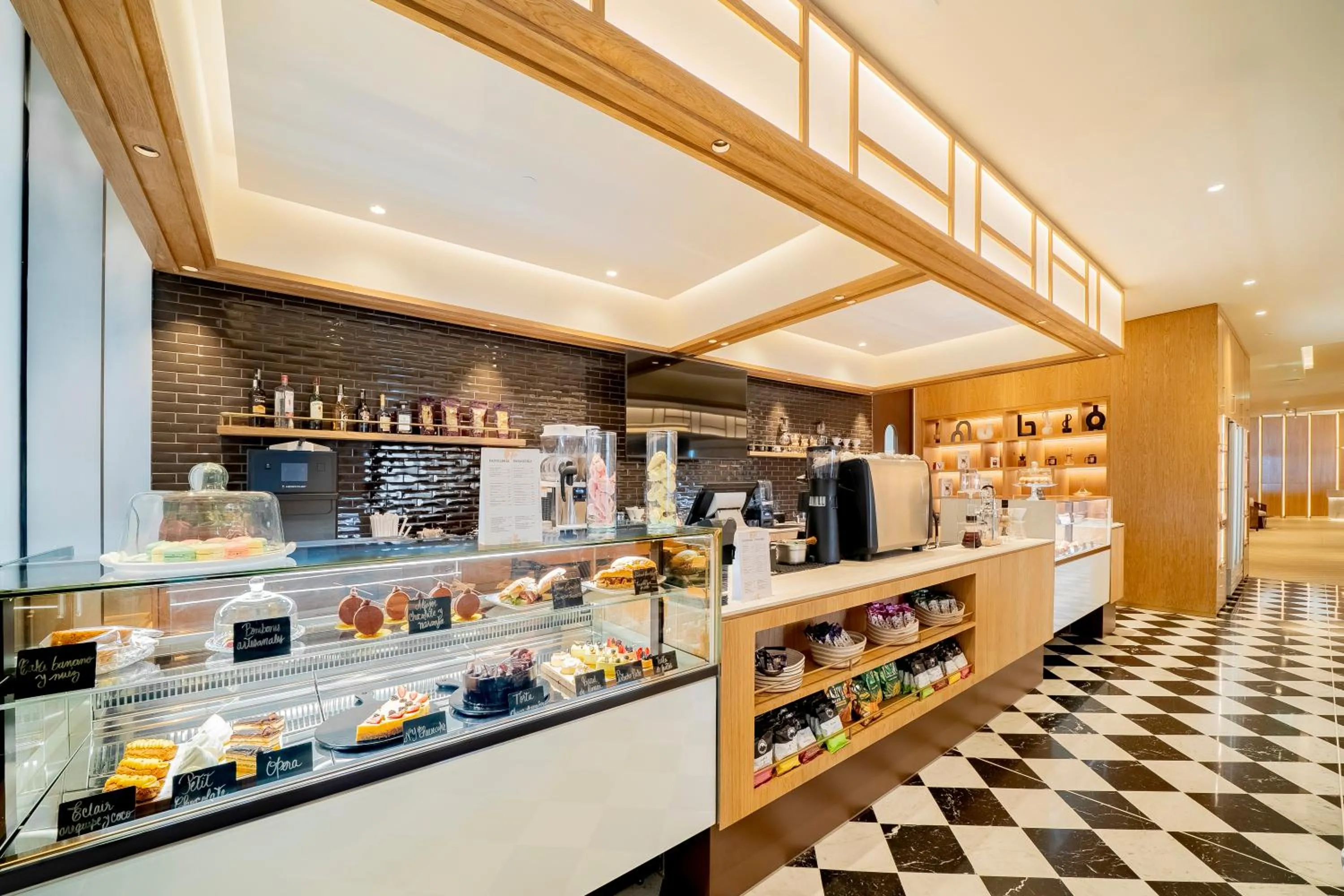 Restaurant/places to eat in Hyatt Regency Cartagena