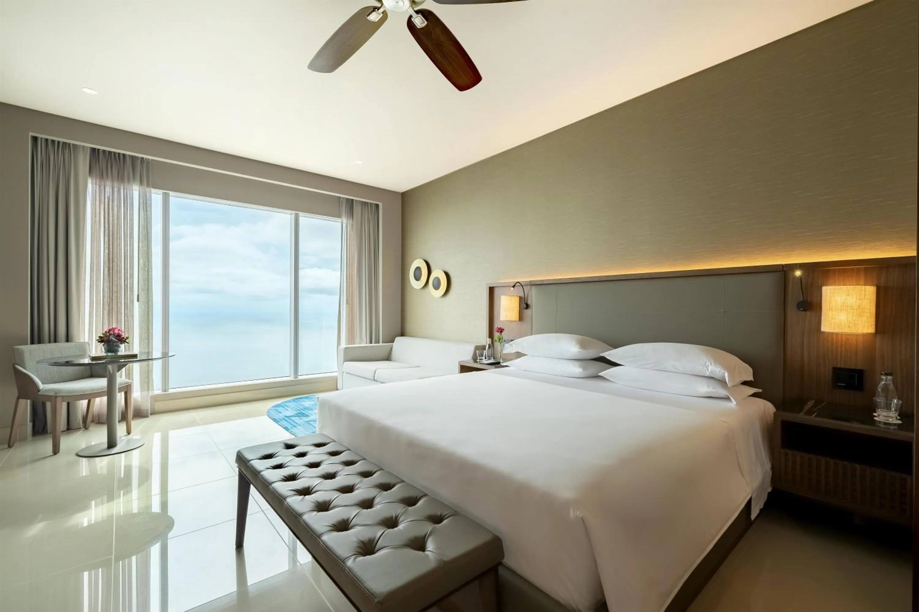 Bedroom, Bed in Hyatt Regency Cartagena