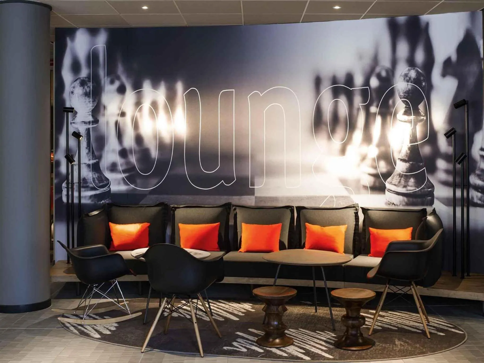 Lounge or bar in ibis Gent Centrum St. Baafs Kathedraal