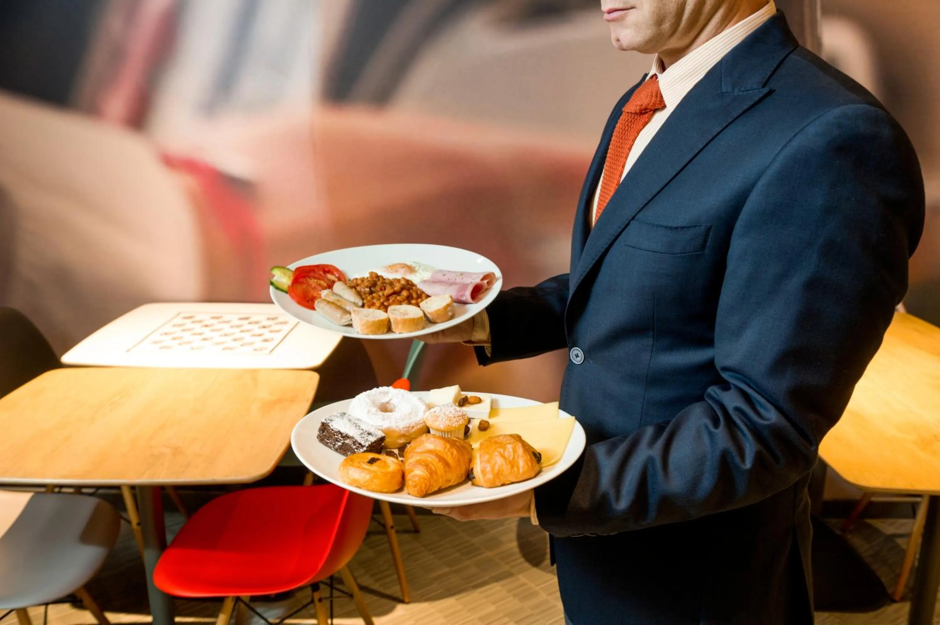 Staff in ibis Gent Centrum St. Baafs Kathedraal