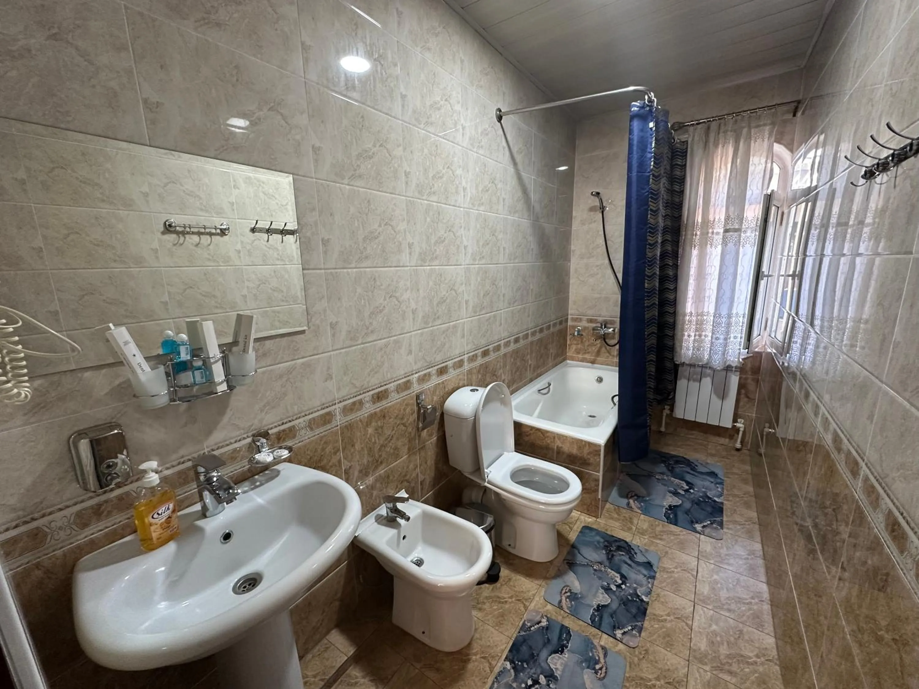 Sarbon Hotel Tashkent