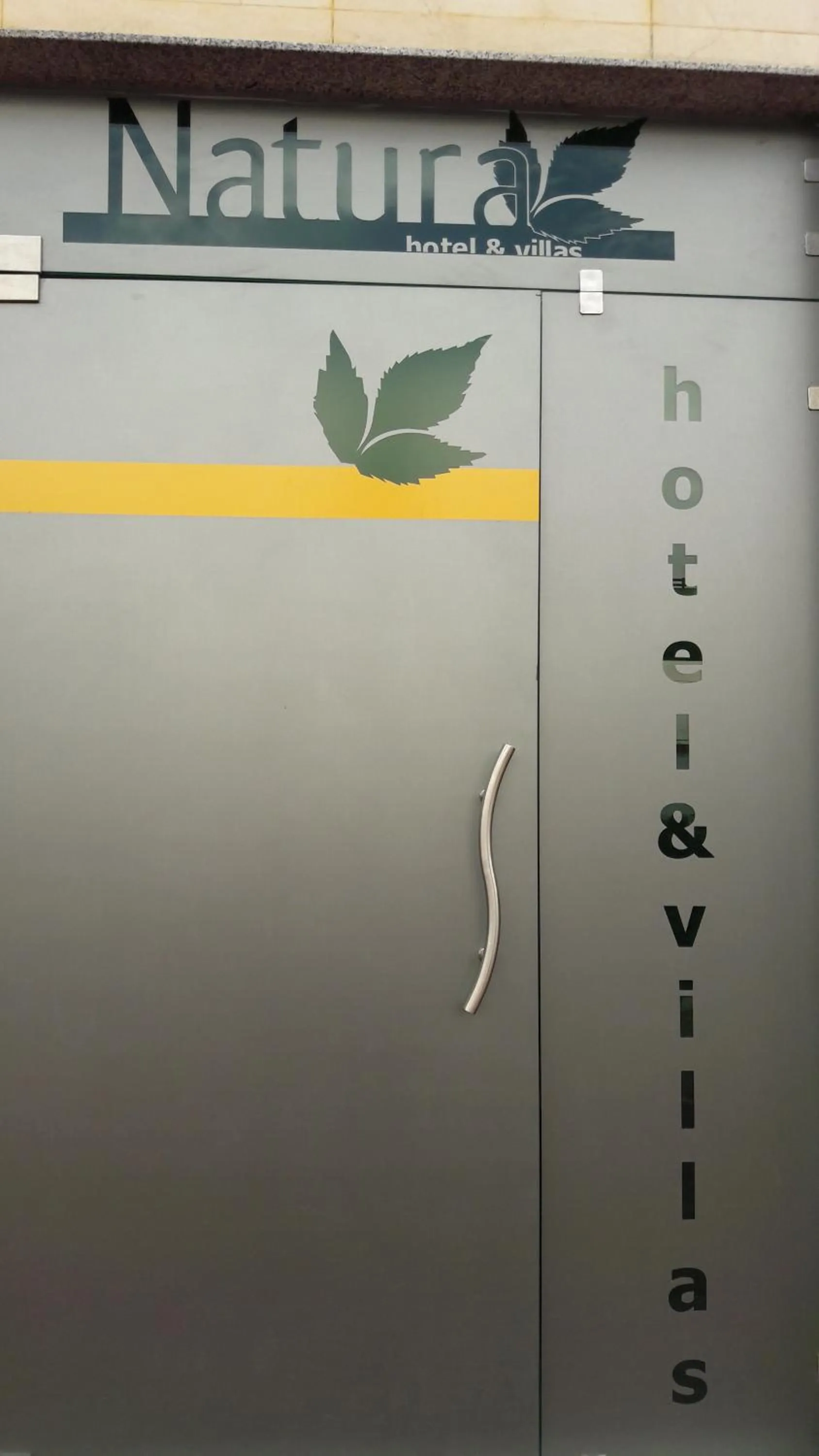 Hotel y Villas Natura