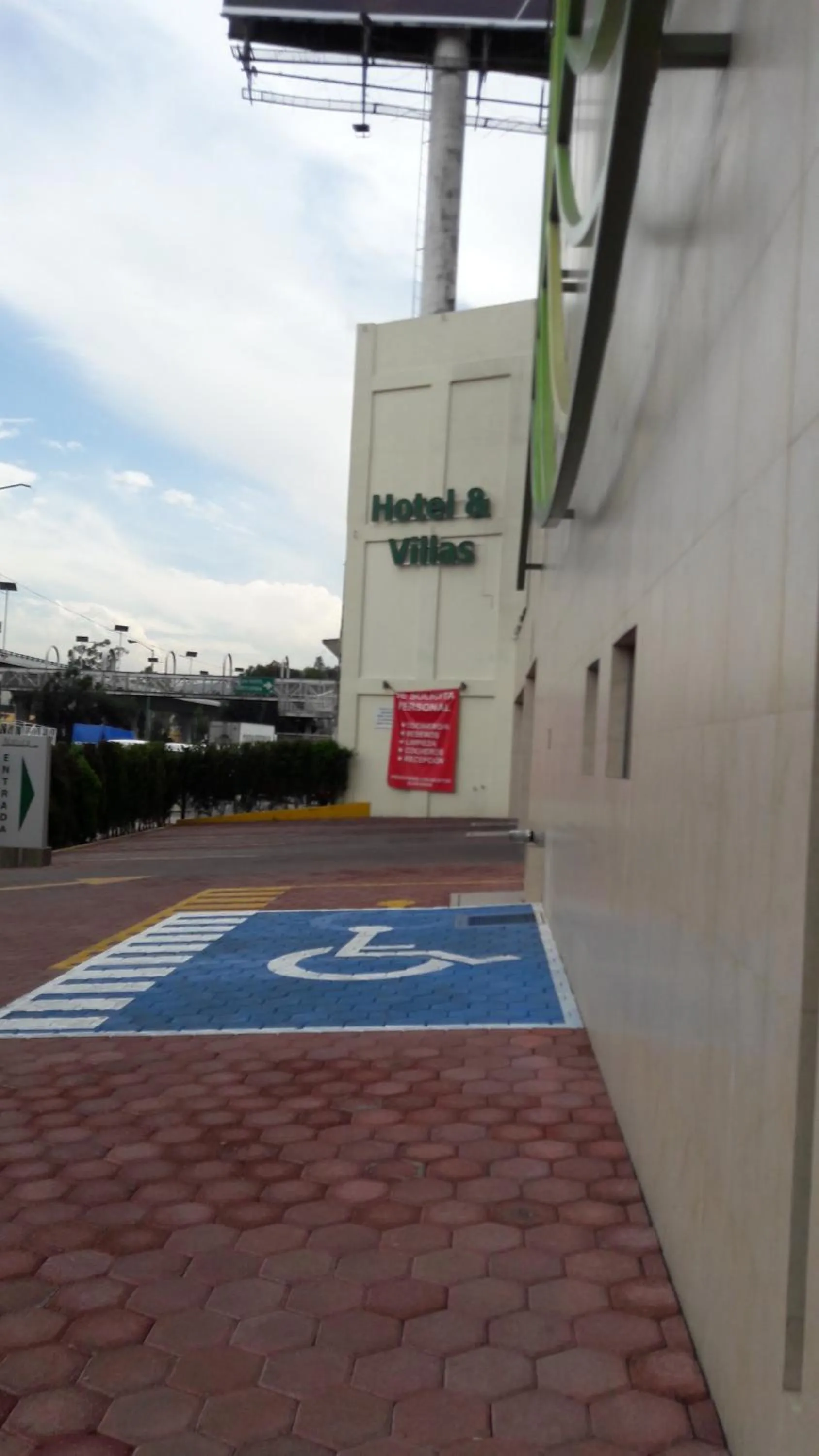 Hotel y Villas Natura