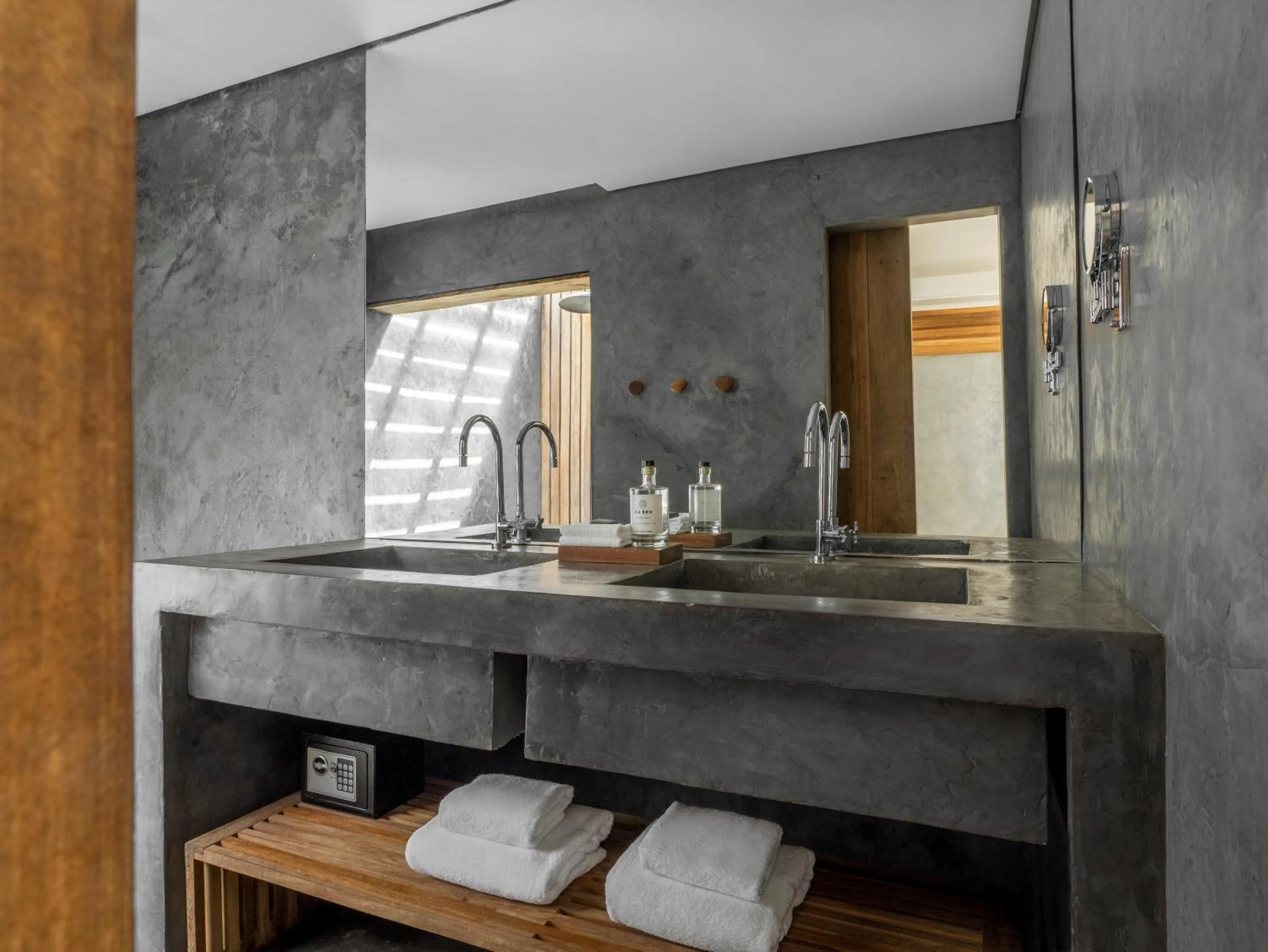 Bathroom in KA BRU Beach Boutique Hotel