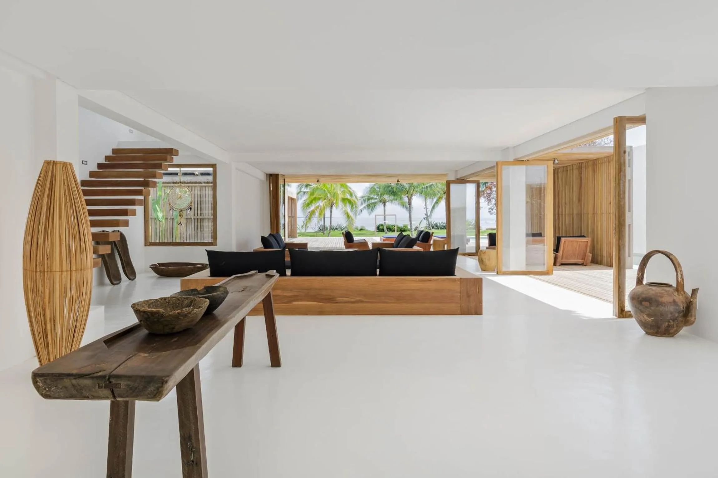 Communal lounge/ TV room in KA BRU Beach Boutique Hotel