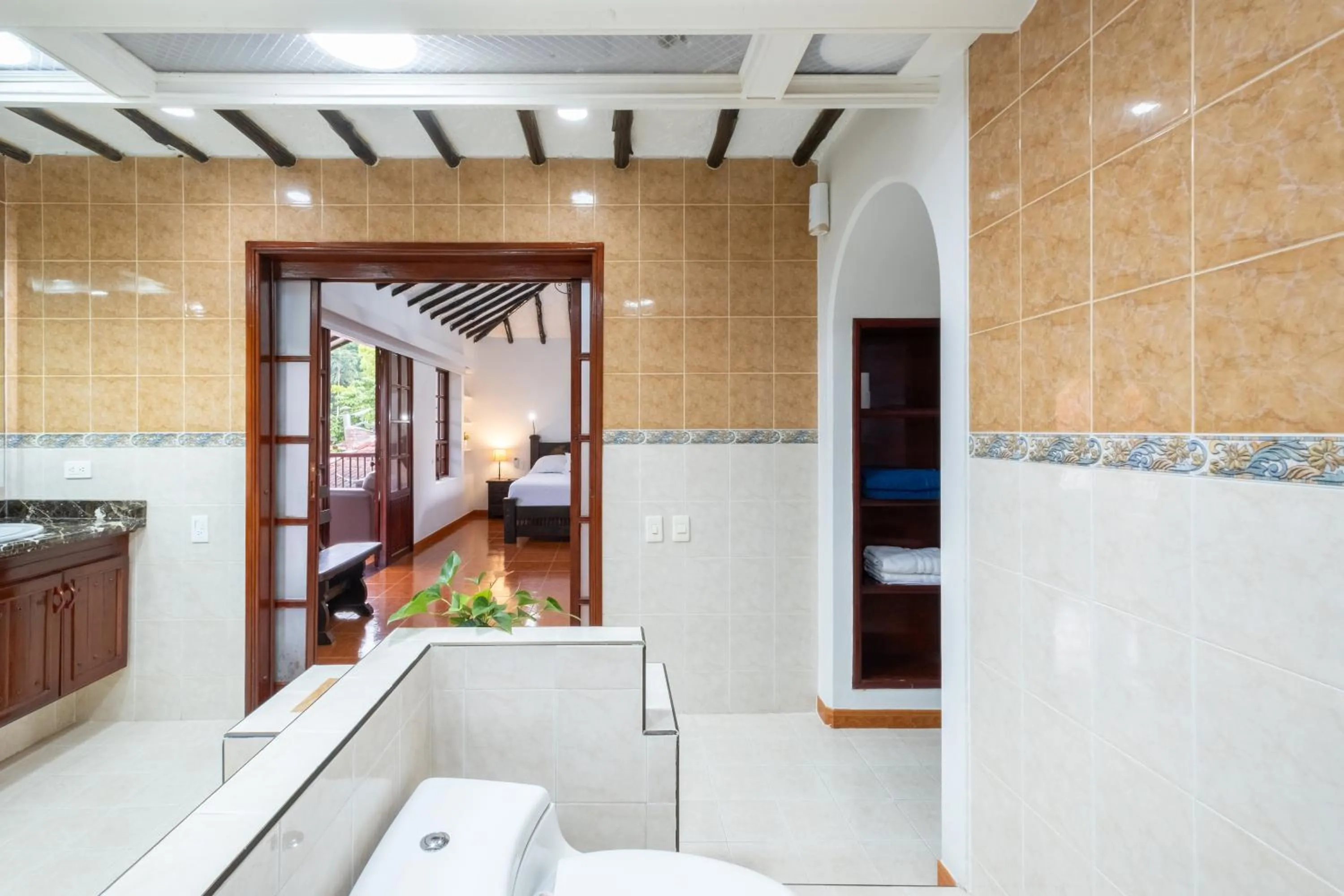 Hotel Chalet El Castillo by Majuva