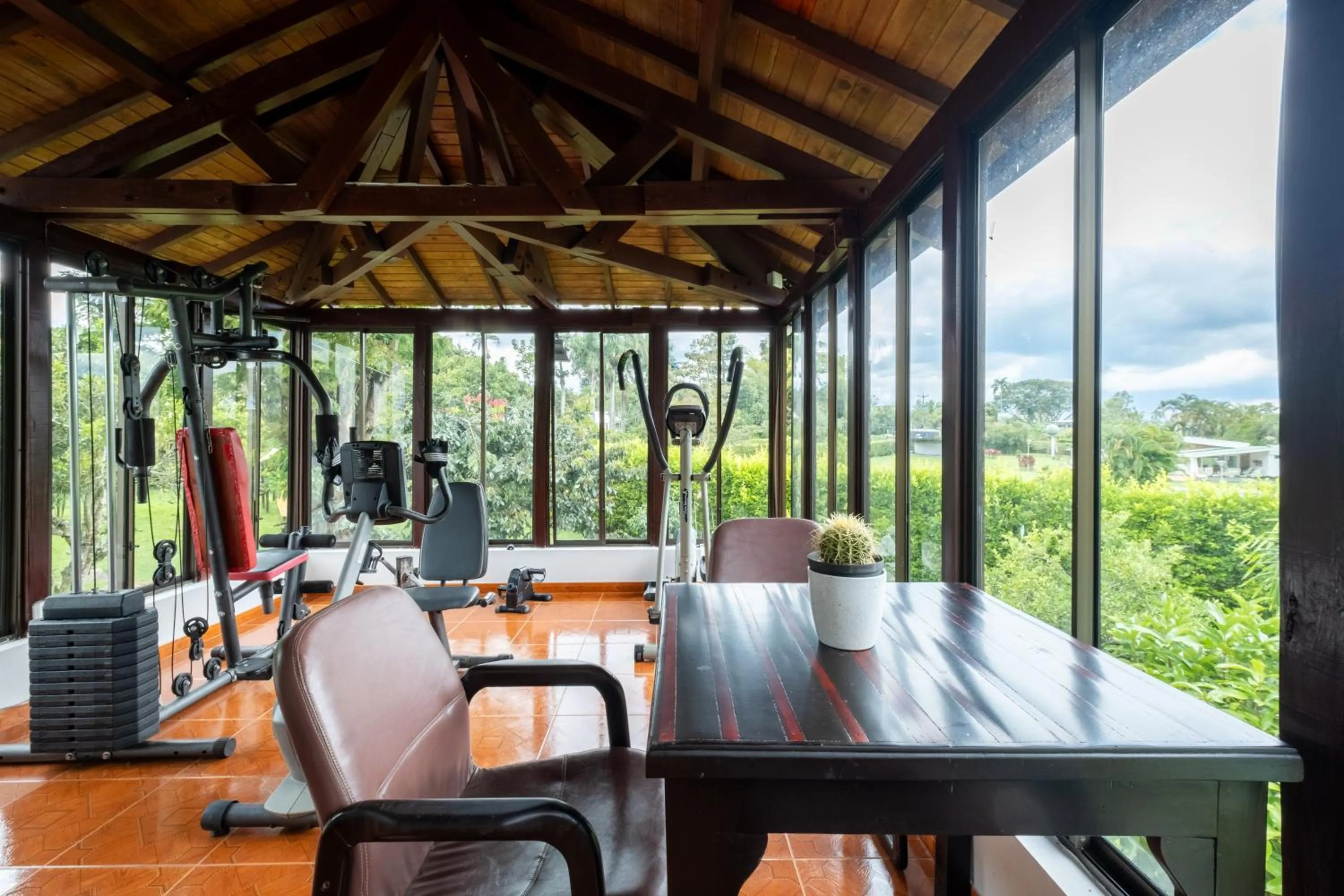 Hotel Chalet El Castillo by Majuva