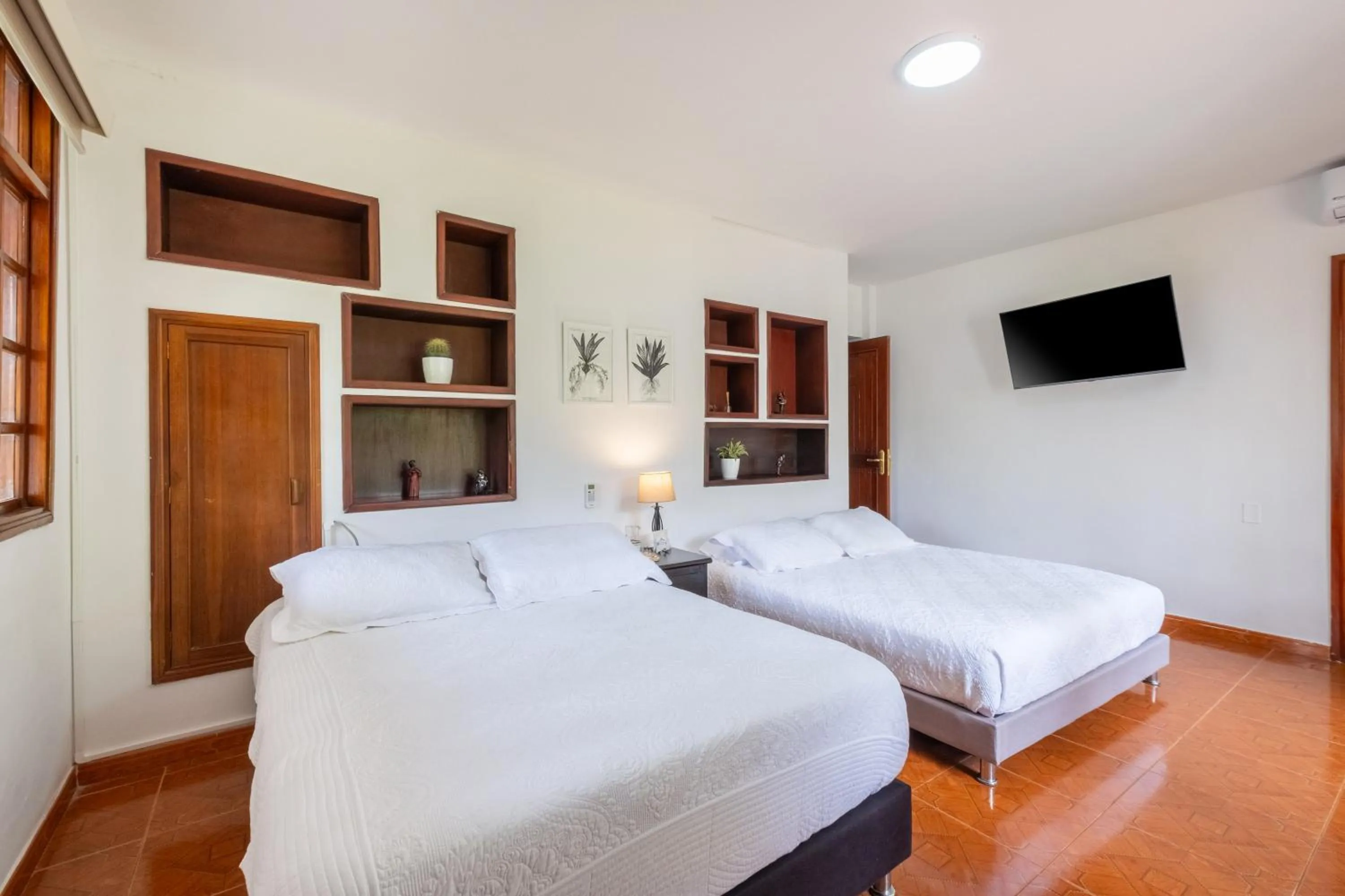 Bed in Hotel Chalet El Castillo by Majuva