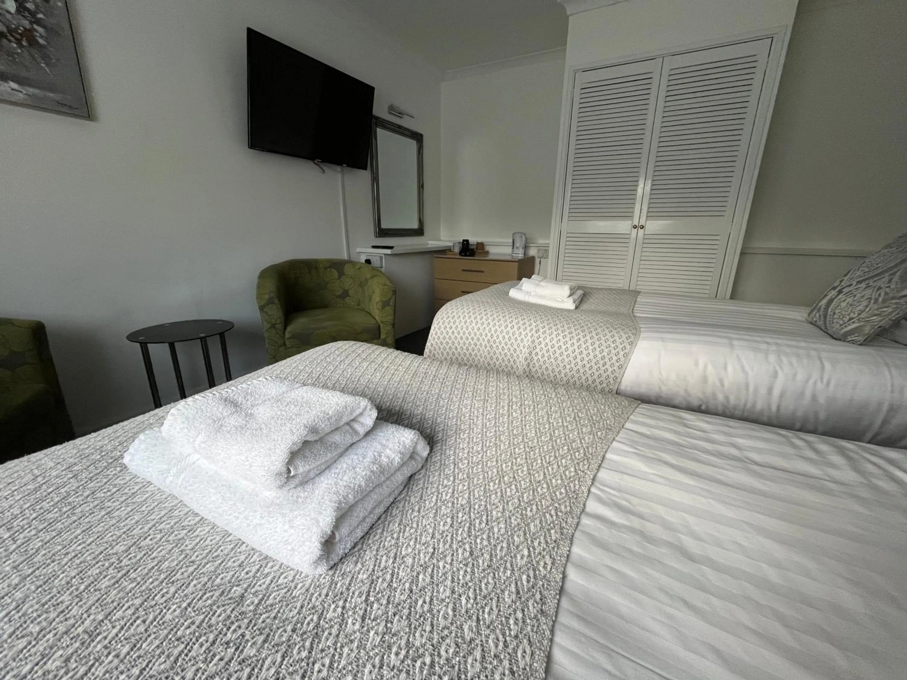 Bed in The Paddocks Hotel