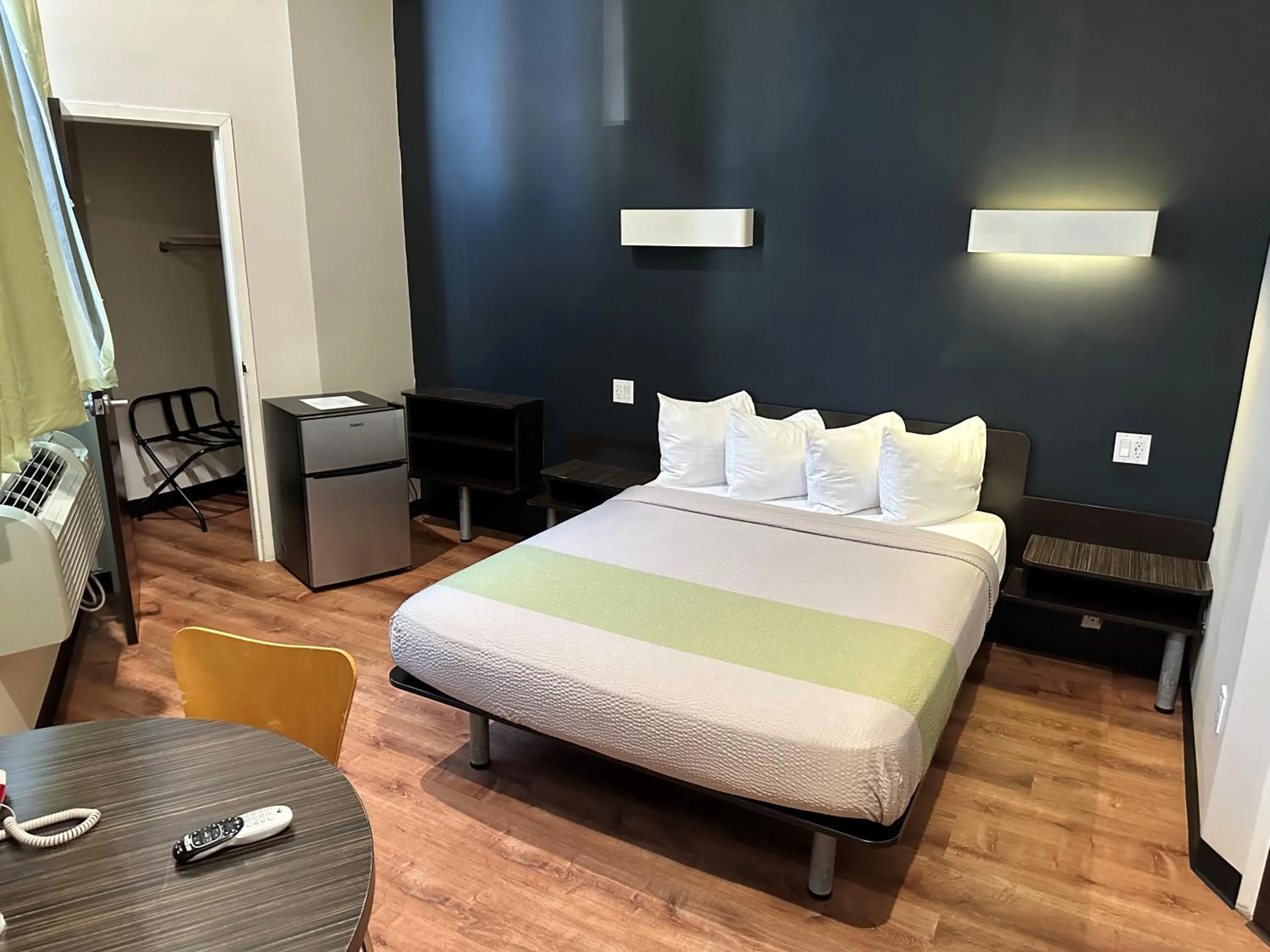 Bed in Feather Factory Hotel