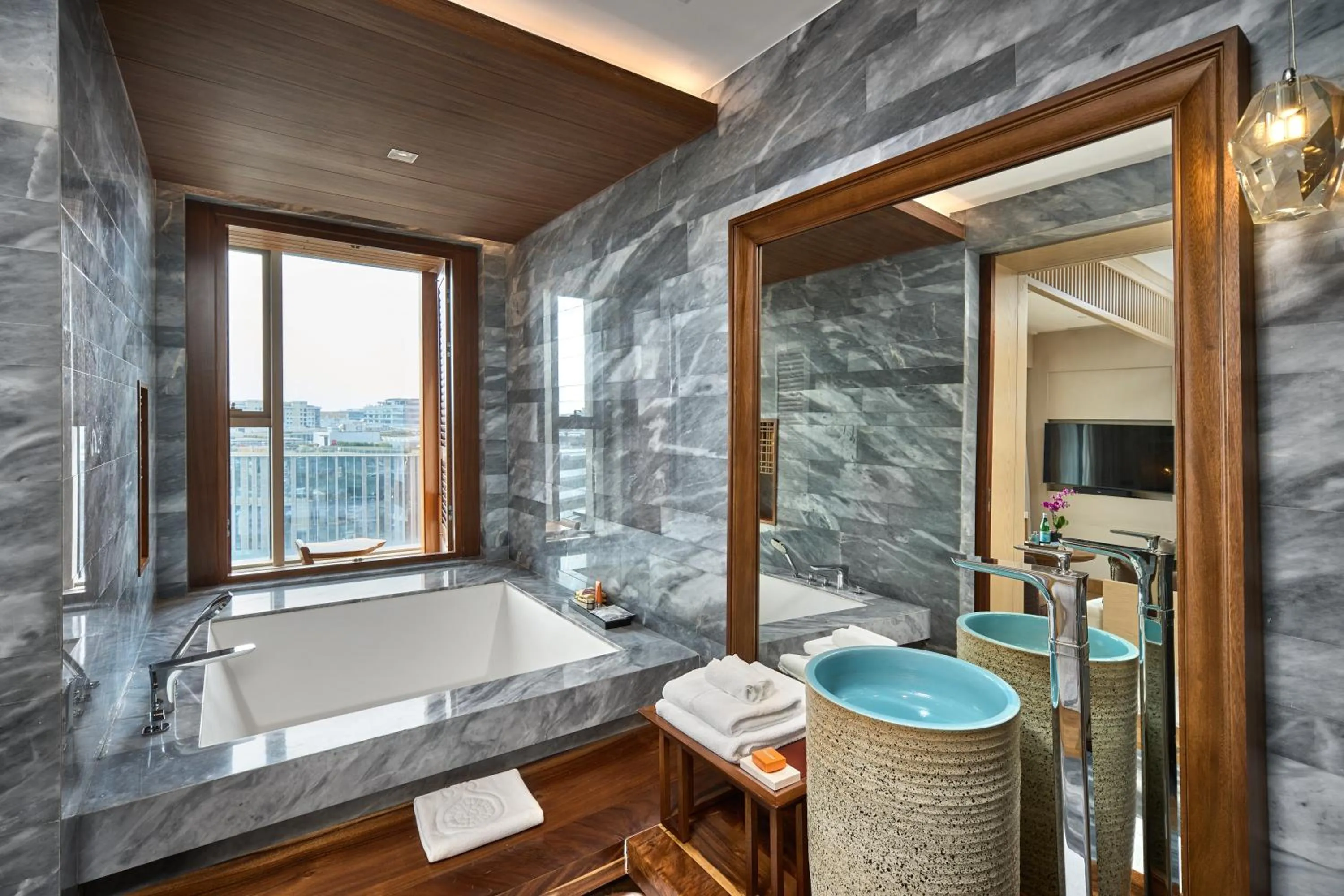 The Anandi Hotel and SPA - Luxury Healing Hotel for Wellbeing