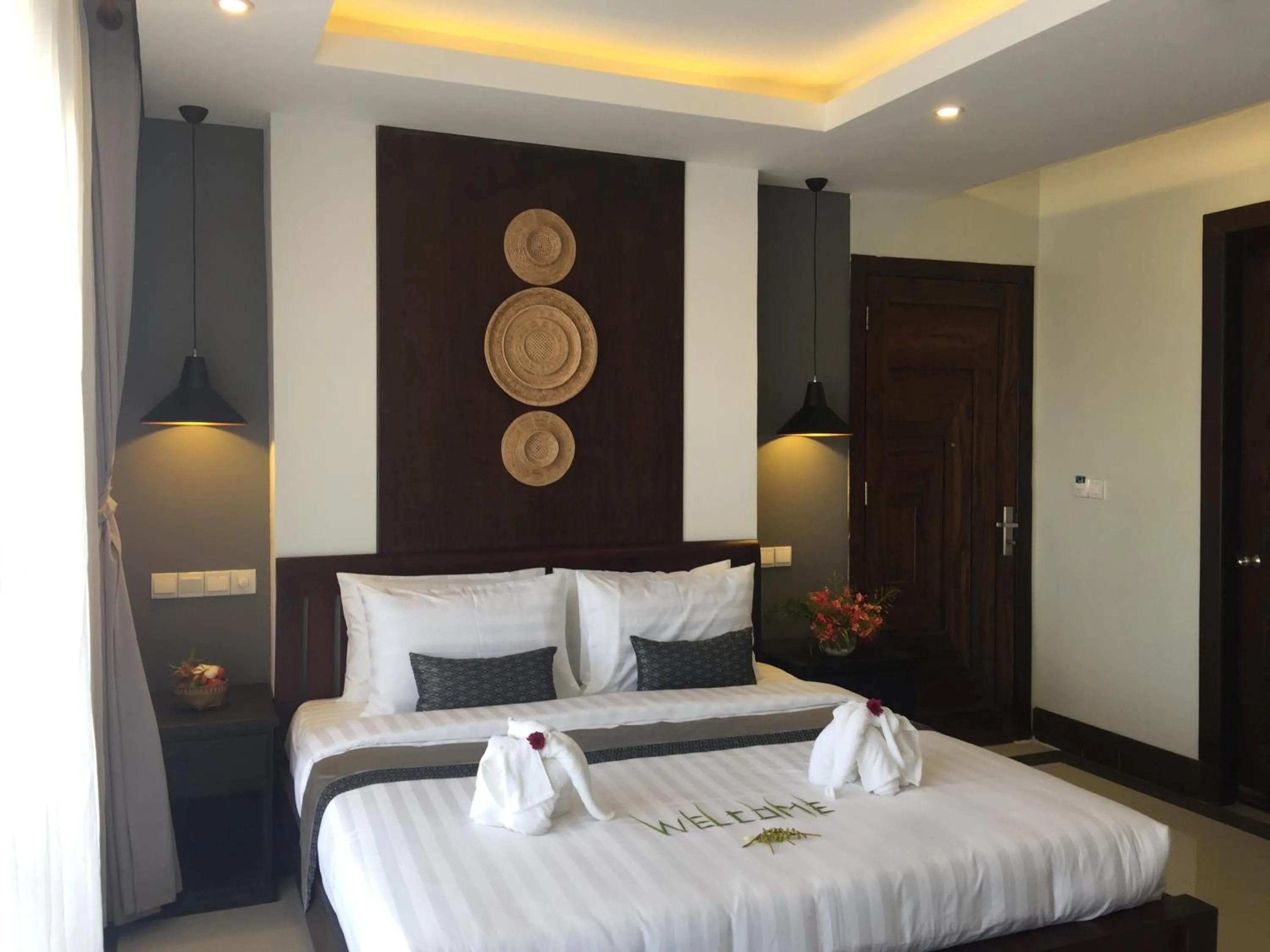 Photo of the whole room, Bed in Hotel Five.S