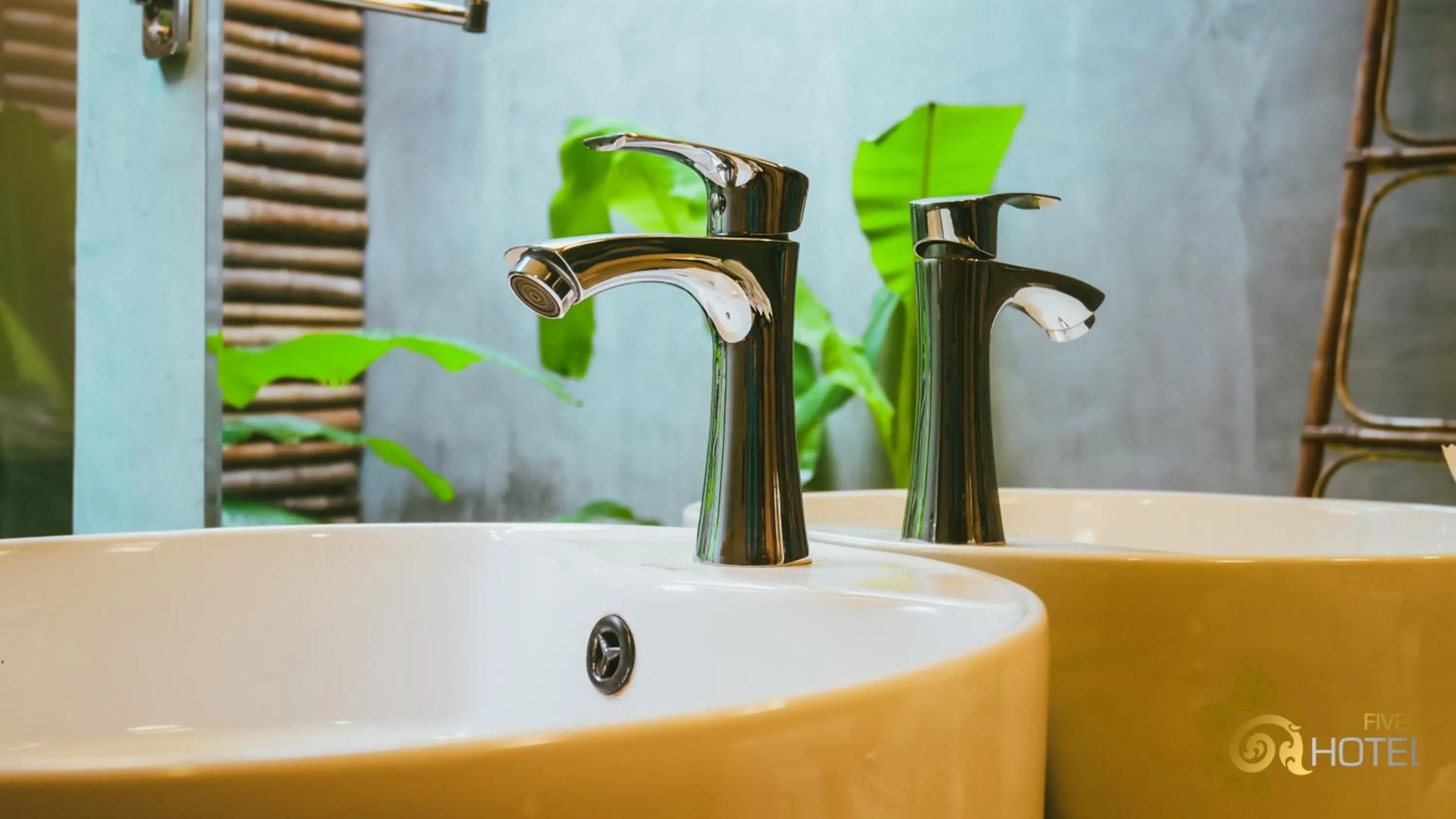 Bathroom in Hotel Five.S