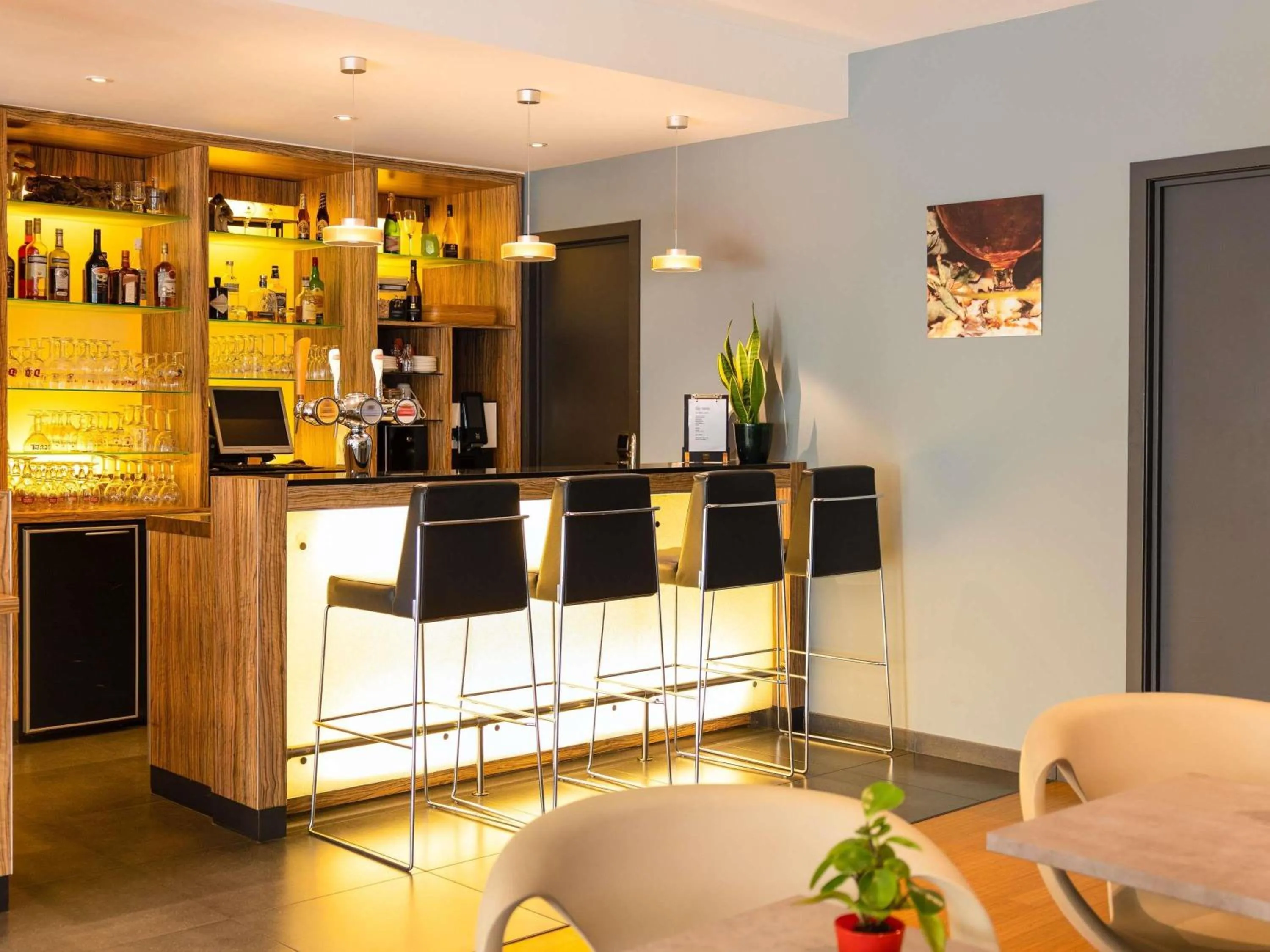 Lounge or bar in ibis Leuven Centrum