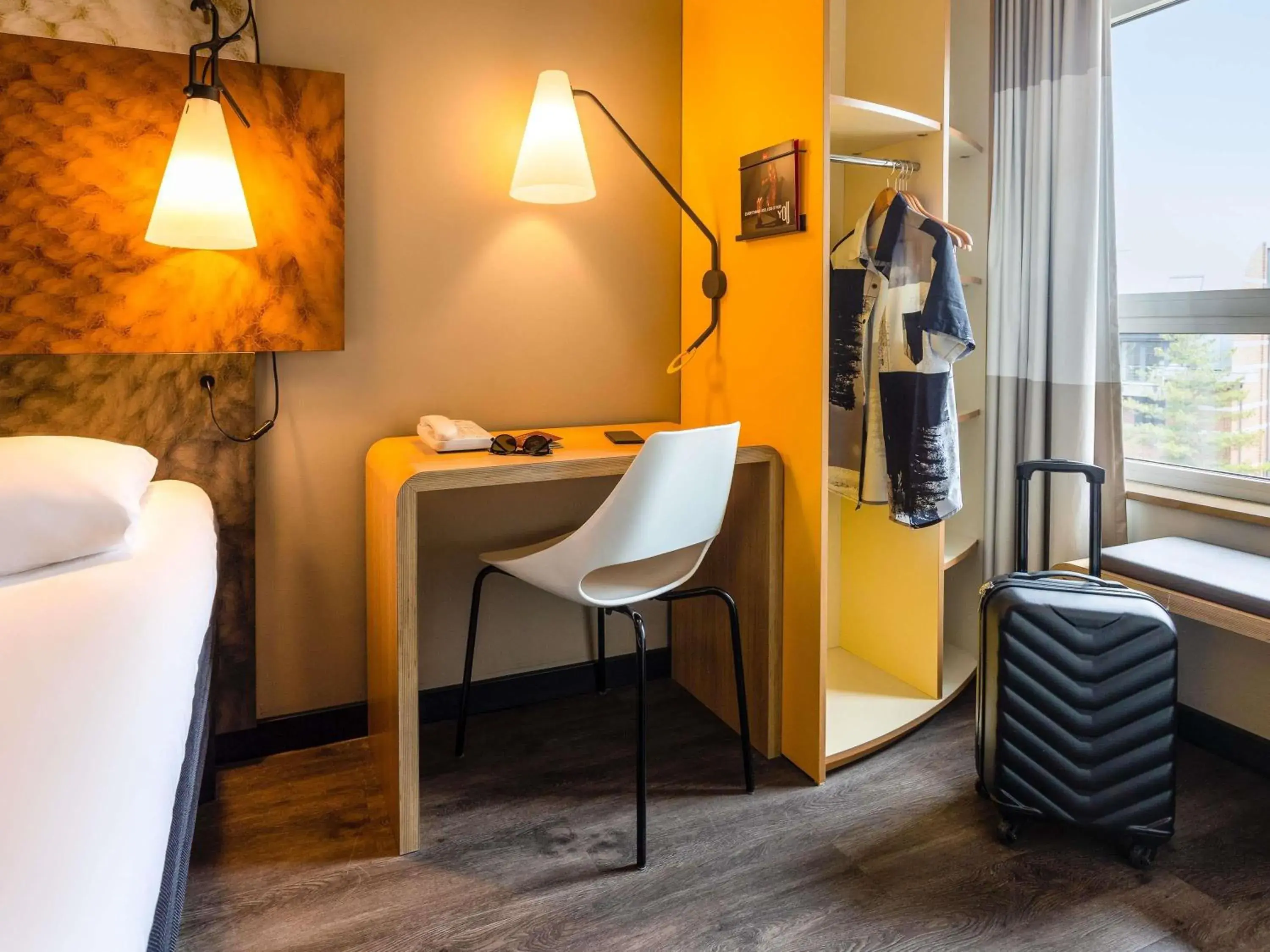 Standard Double Room in ibis Leuven Centrum Standard Double Room in ibis Leuven Centrum