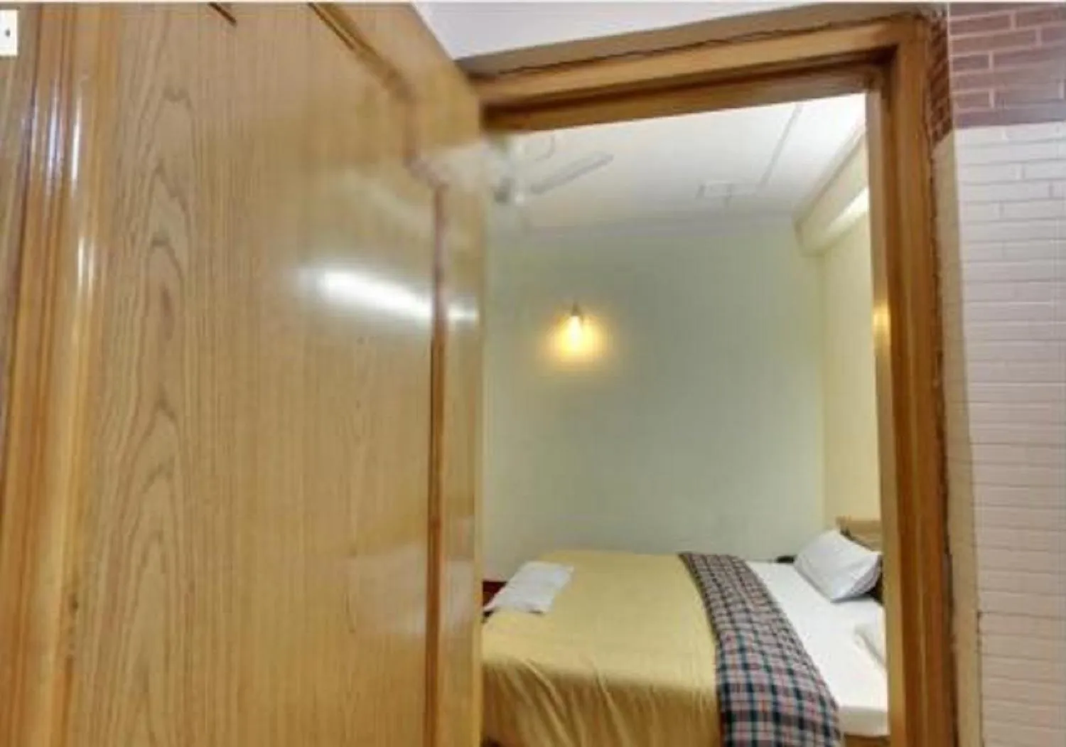 Bedroom, Bed in Hotel Landmark