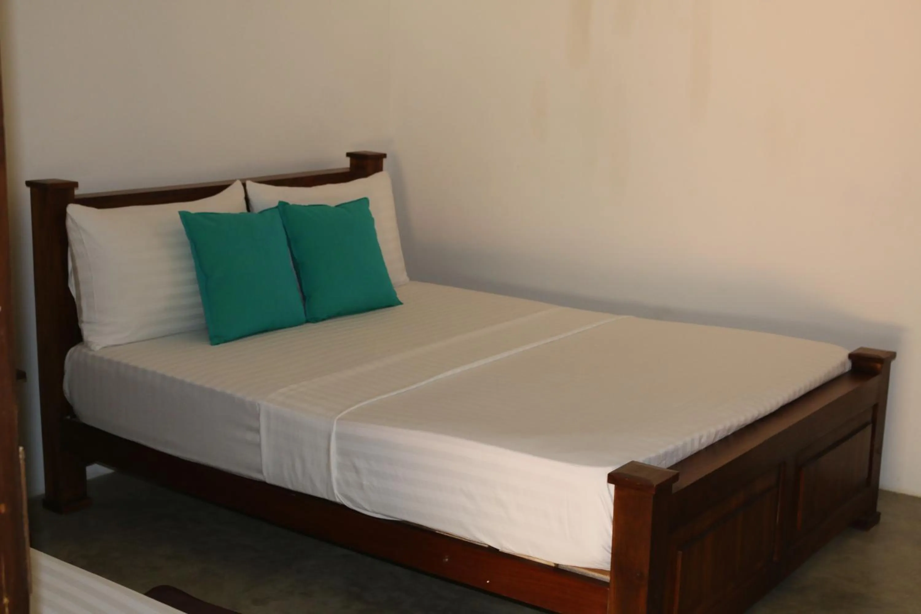 Bedroom, Bed in Ama Villa - Habarana