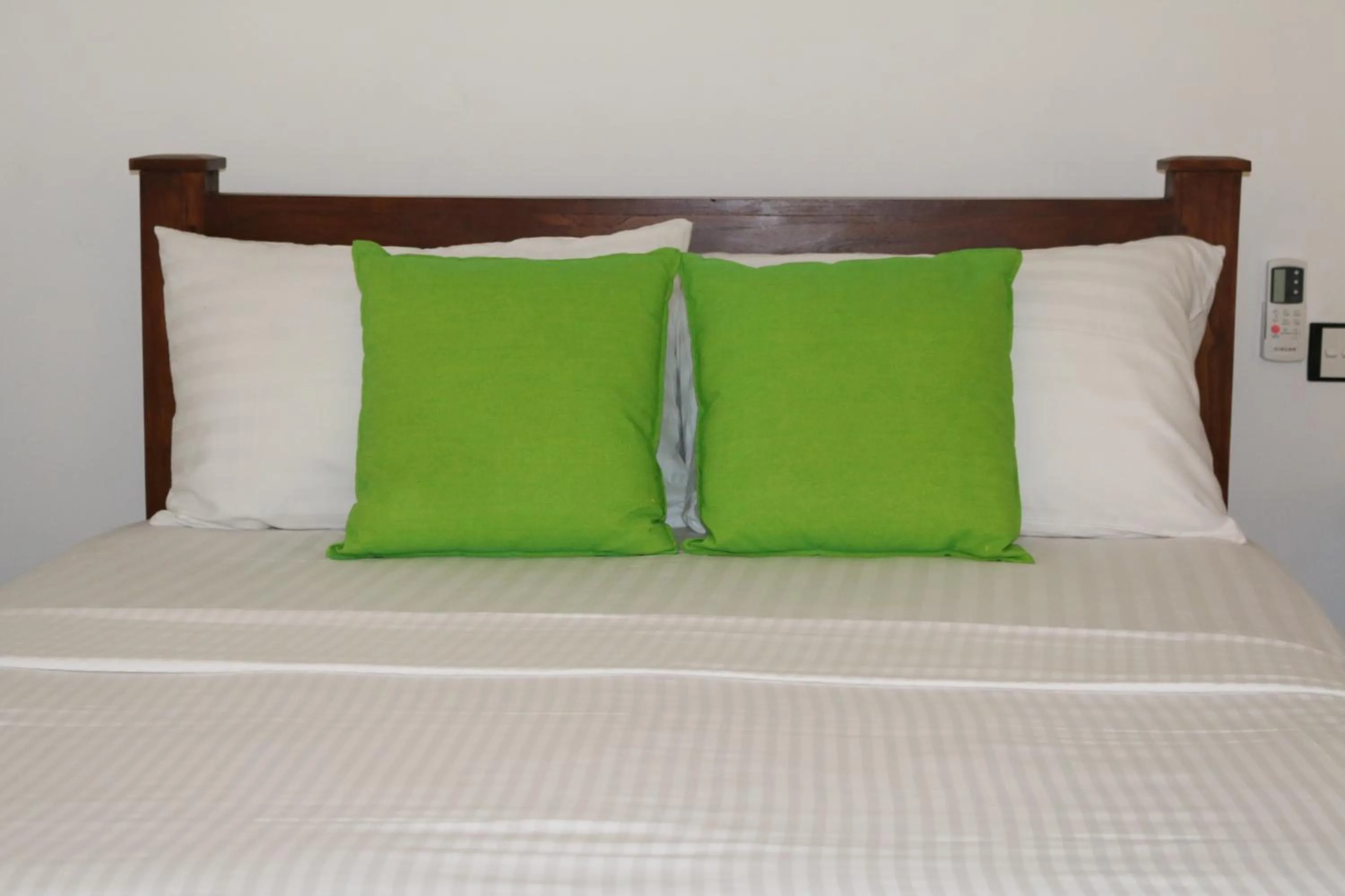 Bedroom, Bed in Ama Villa - Habarana