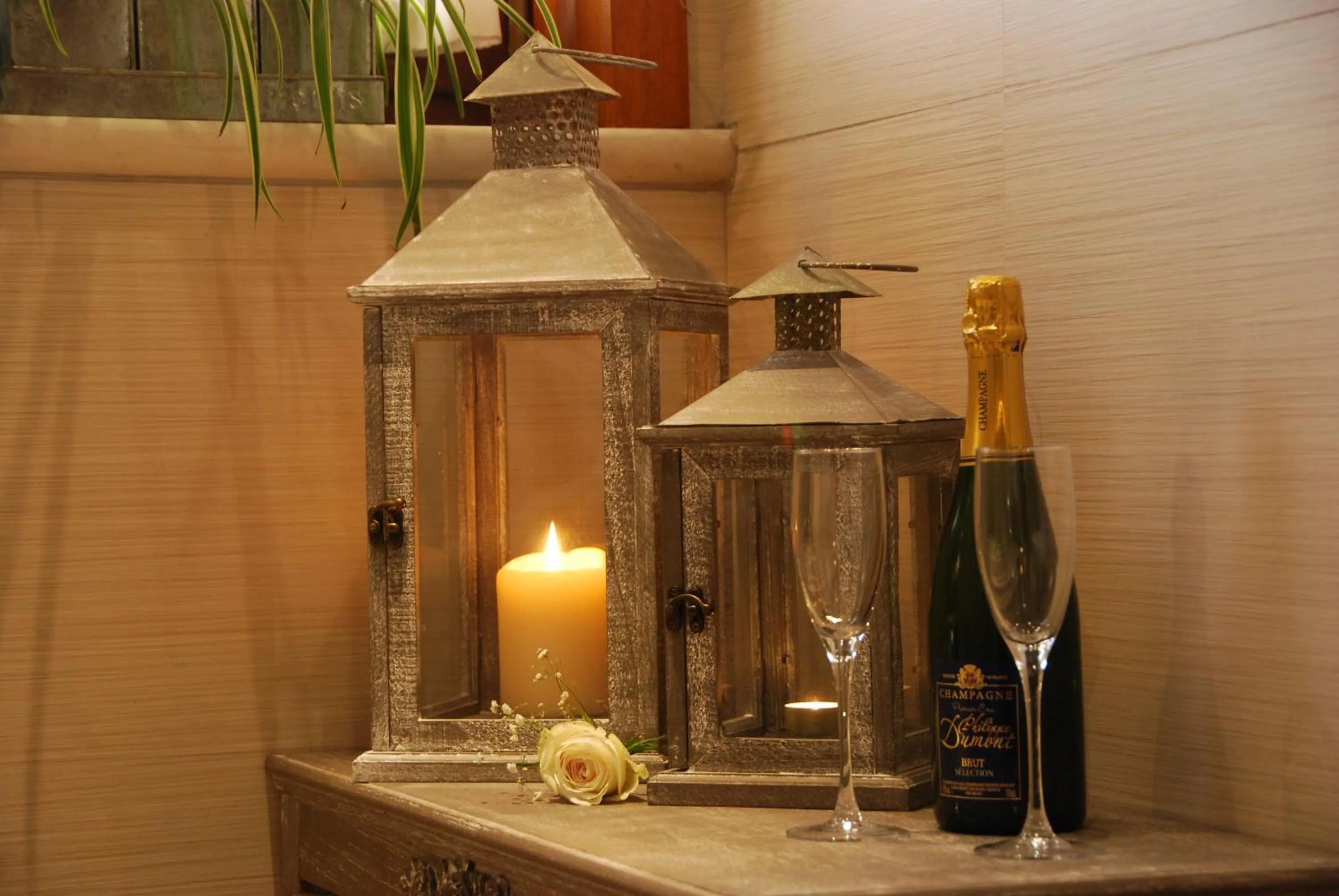 Decorative detail in Hotel De Stokerij