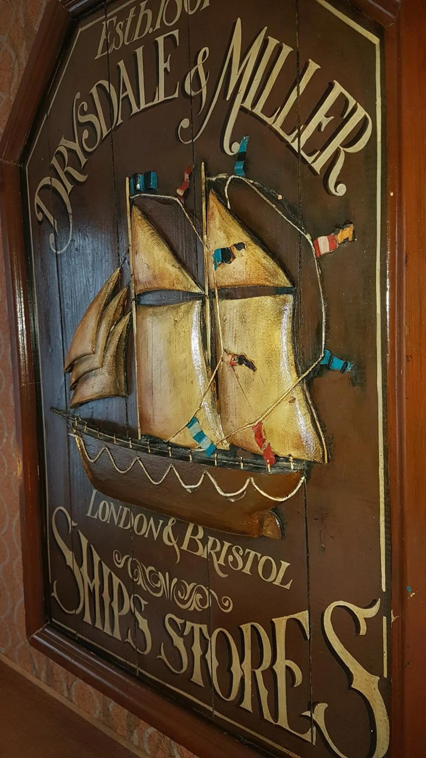 Logo/Certificate/Sign in Hotel De Stokerij