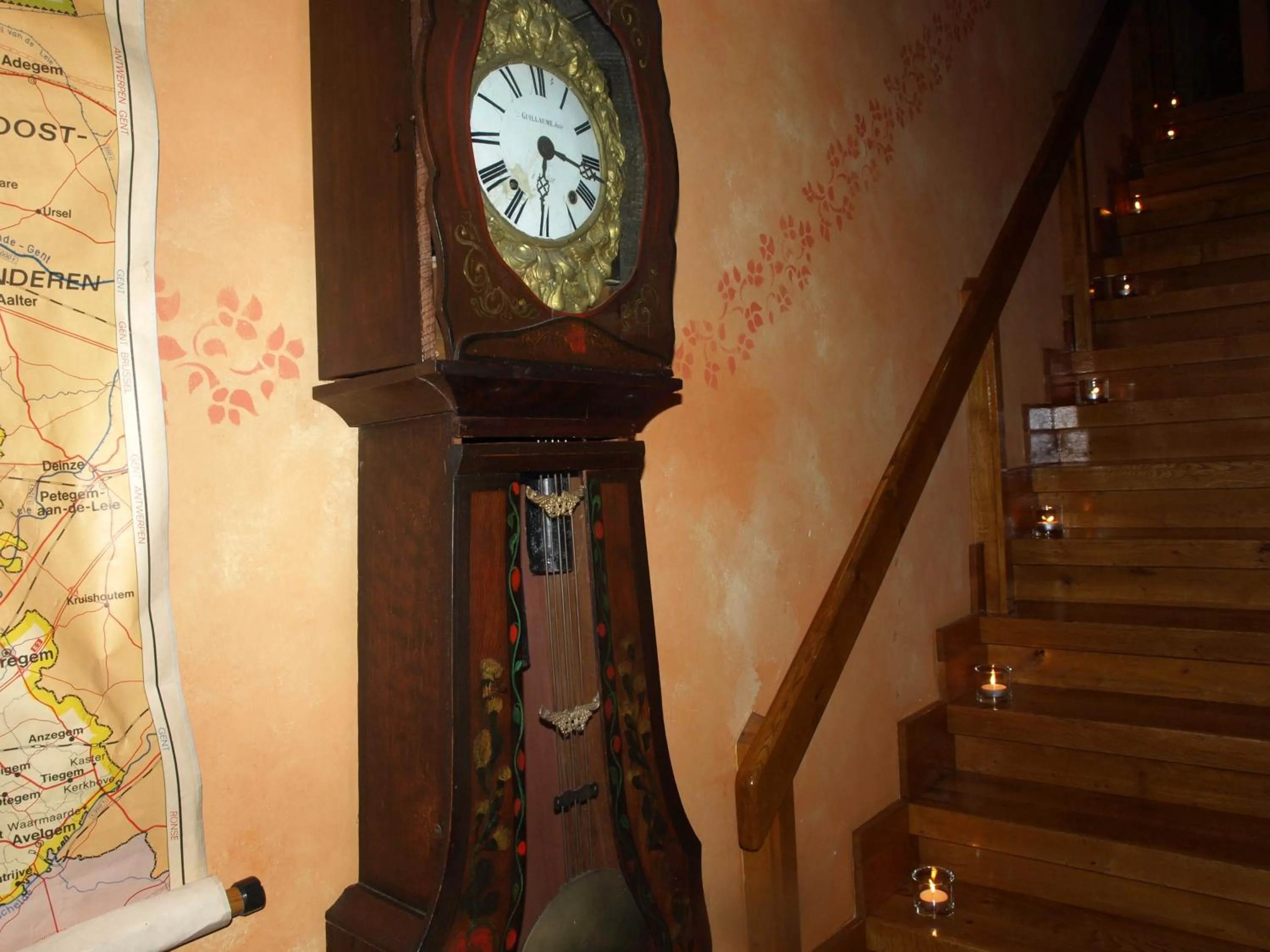 Decorative detail in Hotel De Stokerij