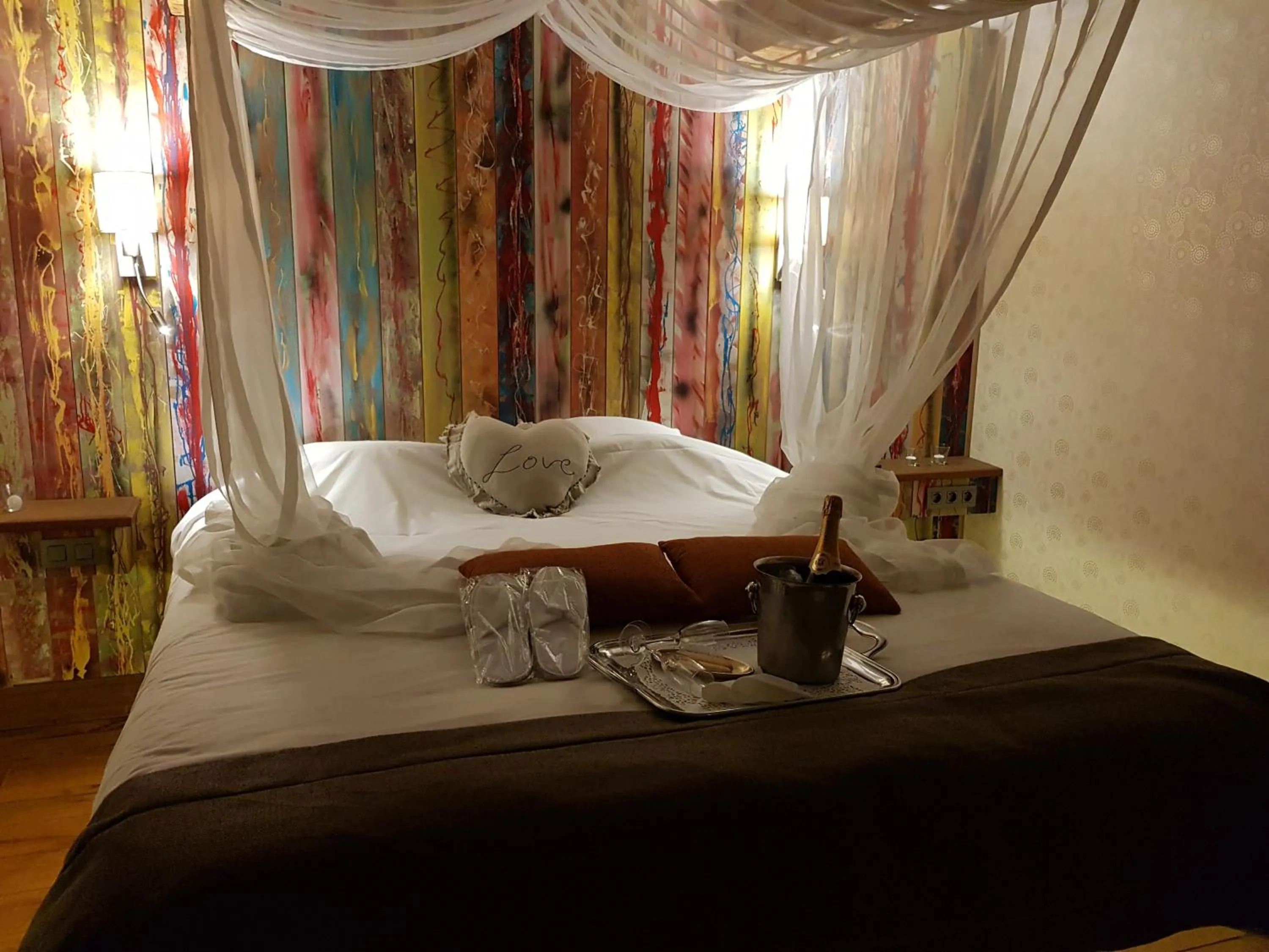 Photo of the whole room in Hotel De Stokerij