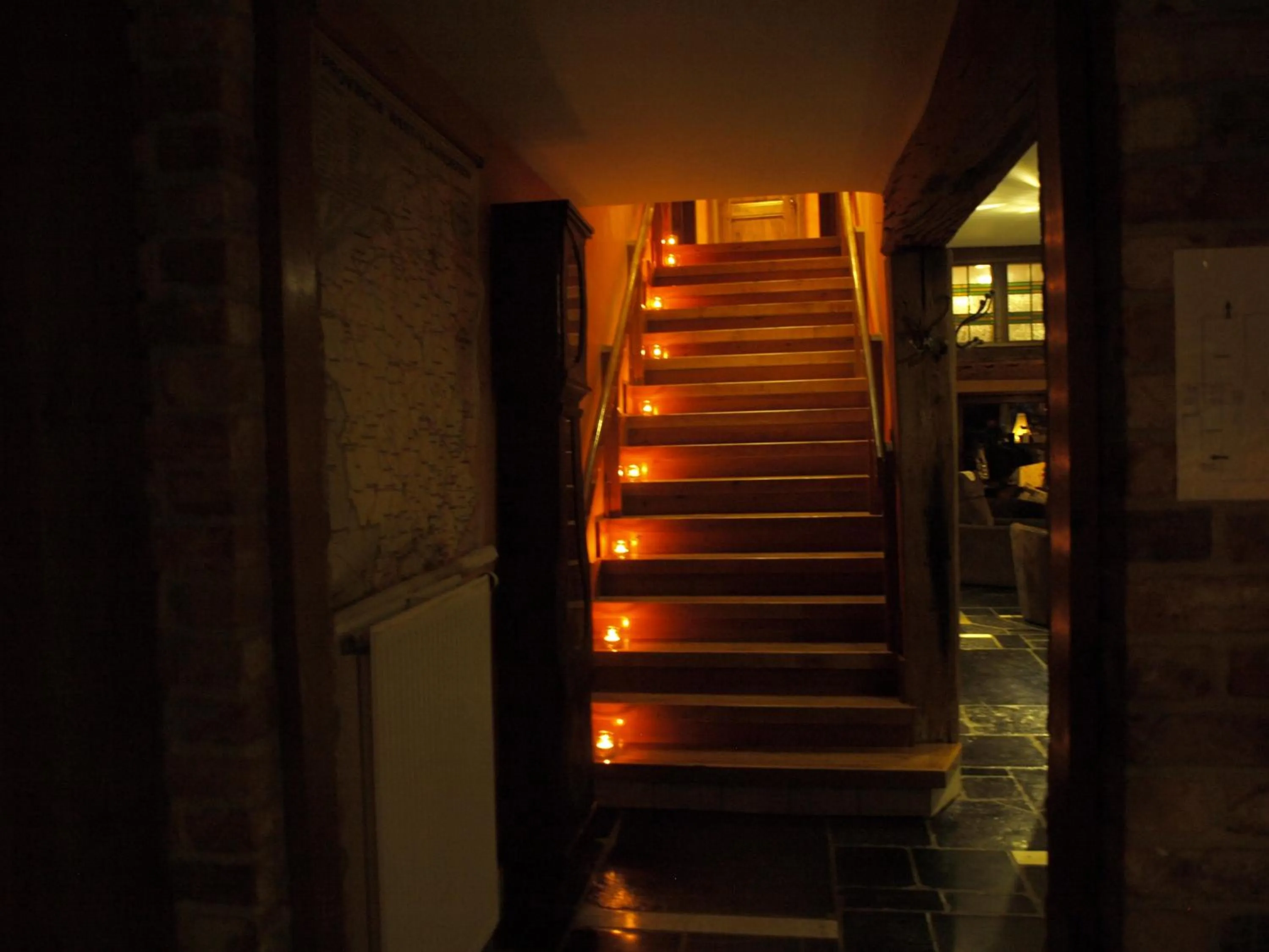 Decorative detail in Hotel De Stokerij