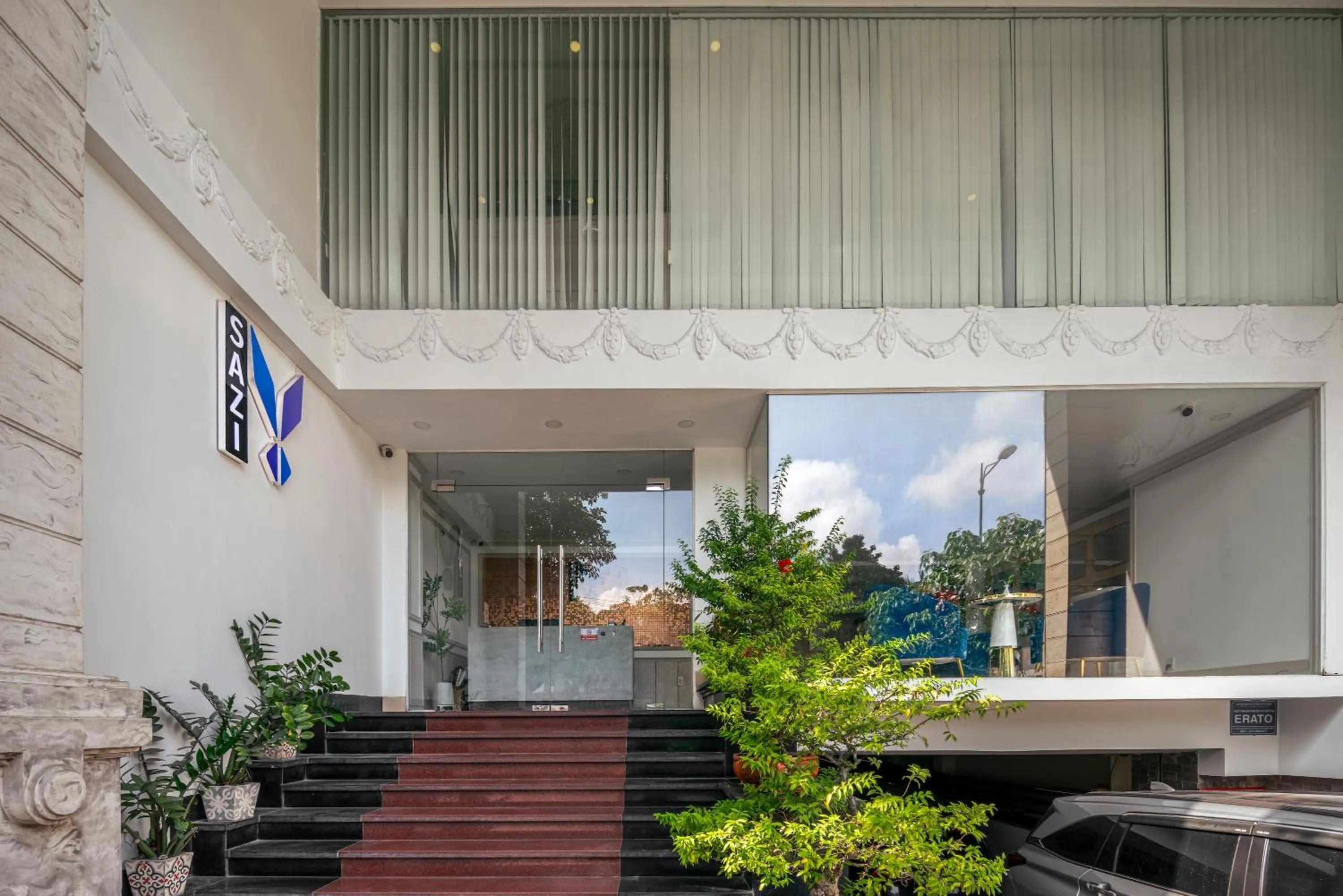 Facade/entrance in SAZI Erato Hotel - Free Airport & Breakfast