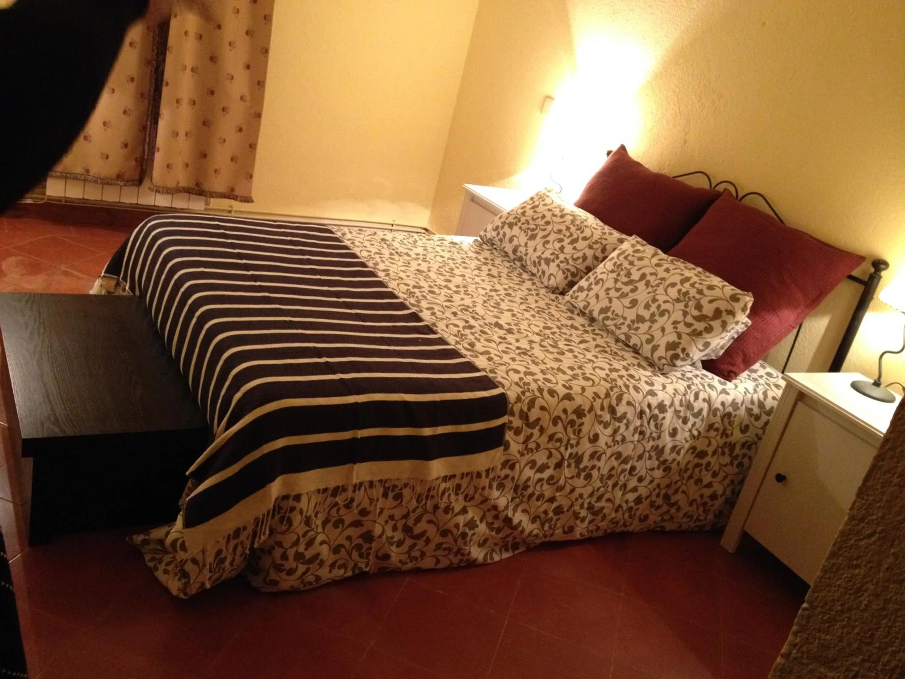 Bedroom, Bed in Casa Lola