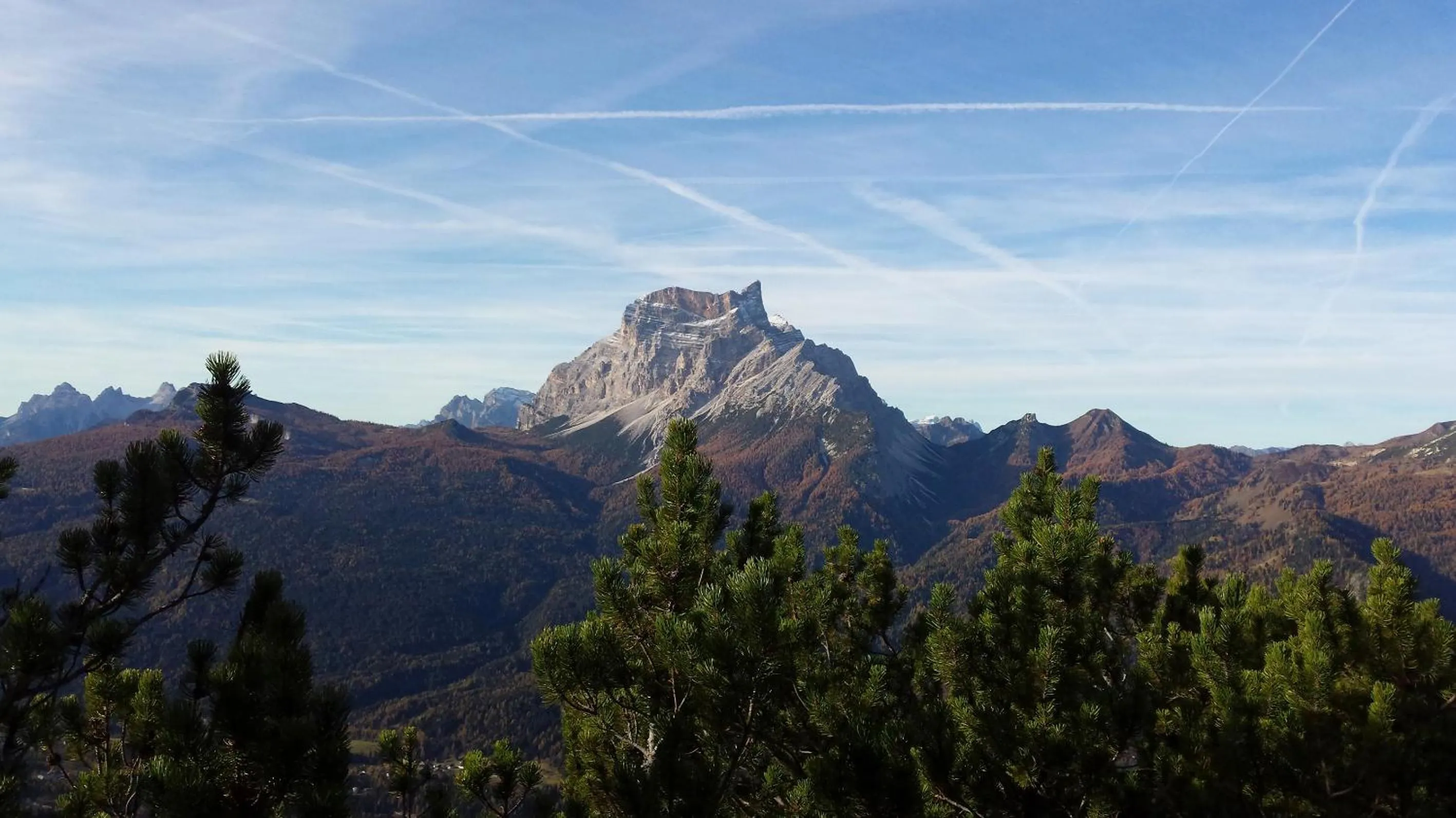 Hiking in Dolomiti Sport Hotel