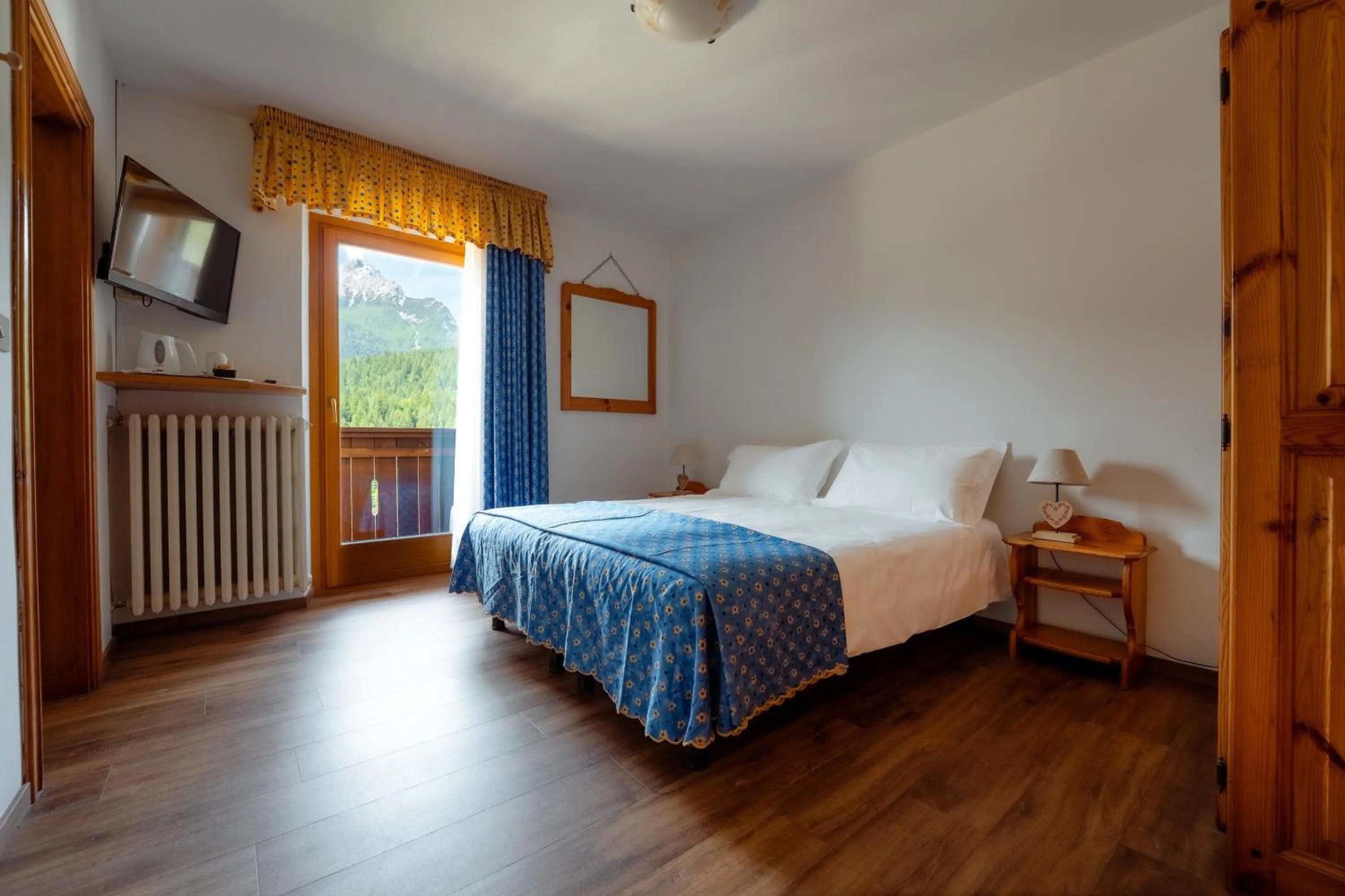 Bedroom, Bed in Dolomiti Sport Hotel