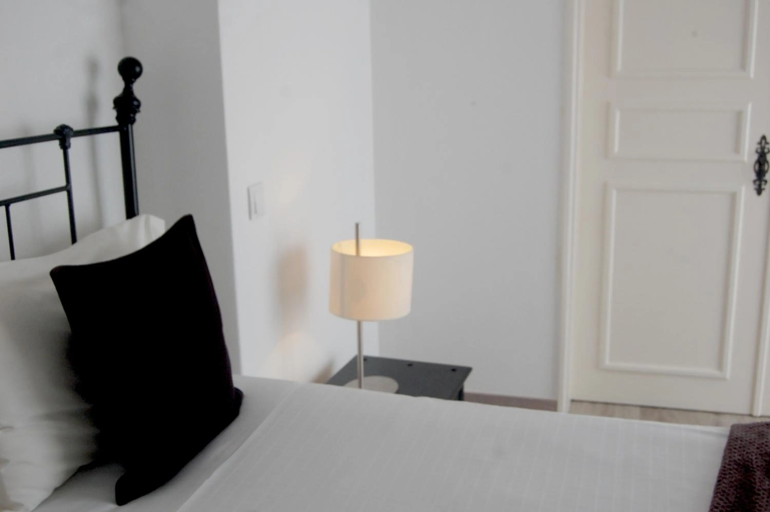 Bedroom, Bed in Suites Inn Lagos