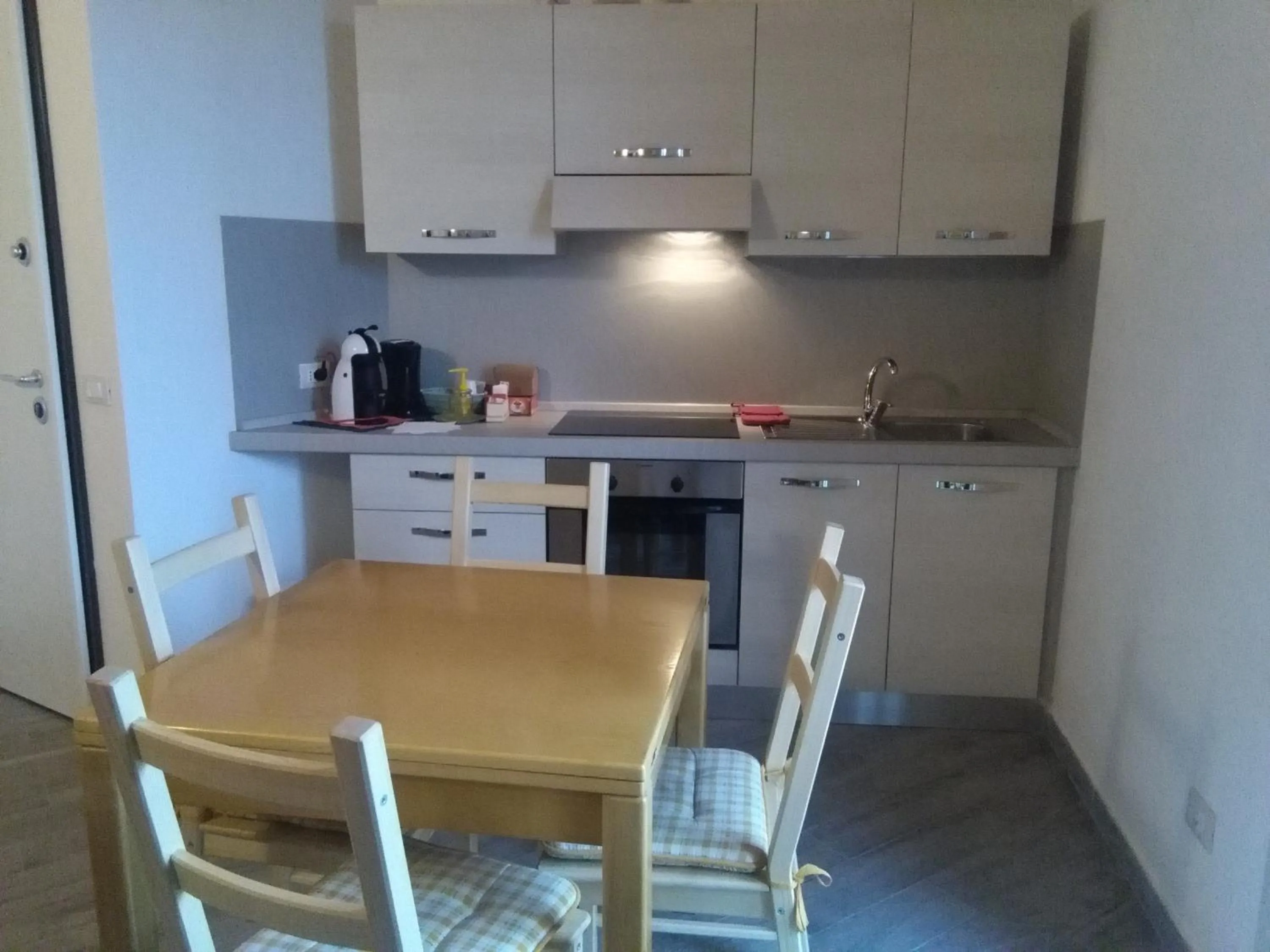 Kitchen or kitchenette in Up b&b