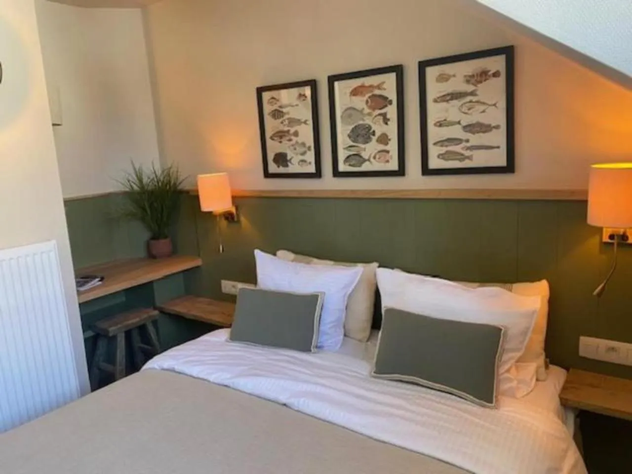 Bedroom, Bed in Hotel Louisa