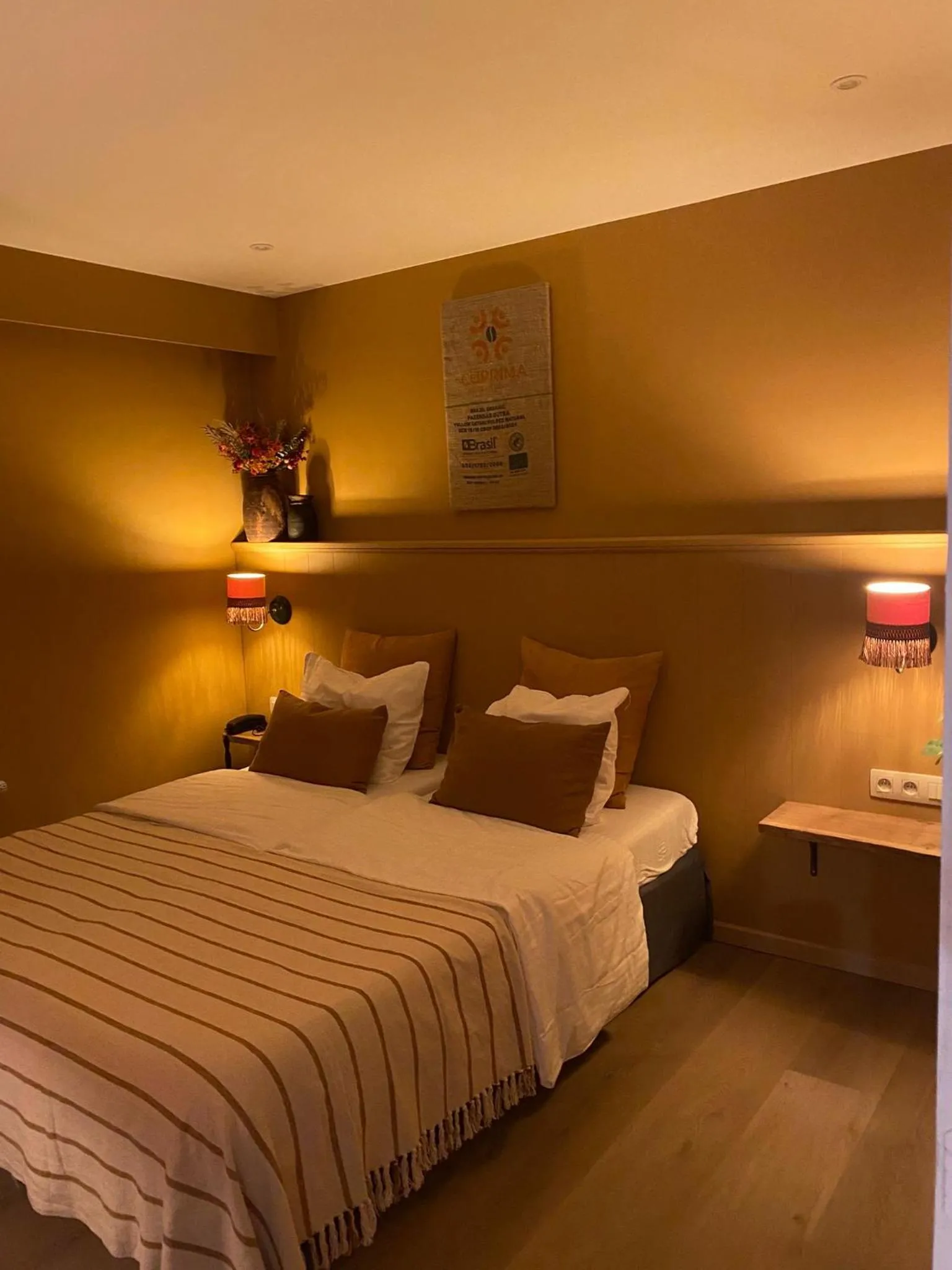 Bedroom, Bed in Hotel Louisa