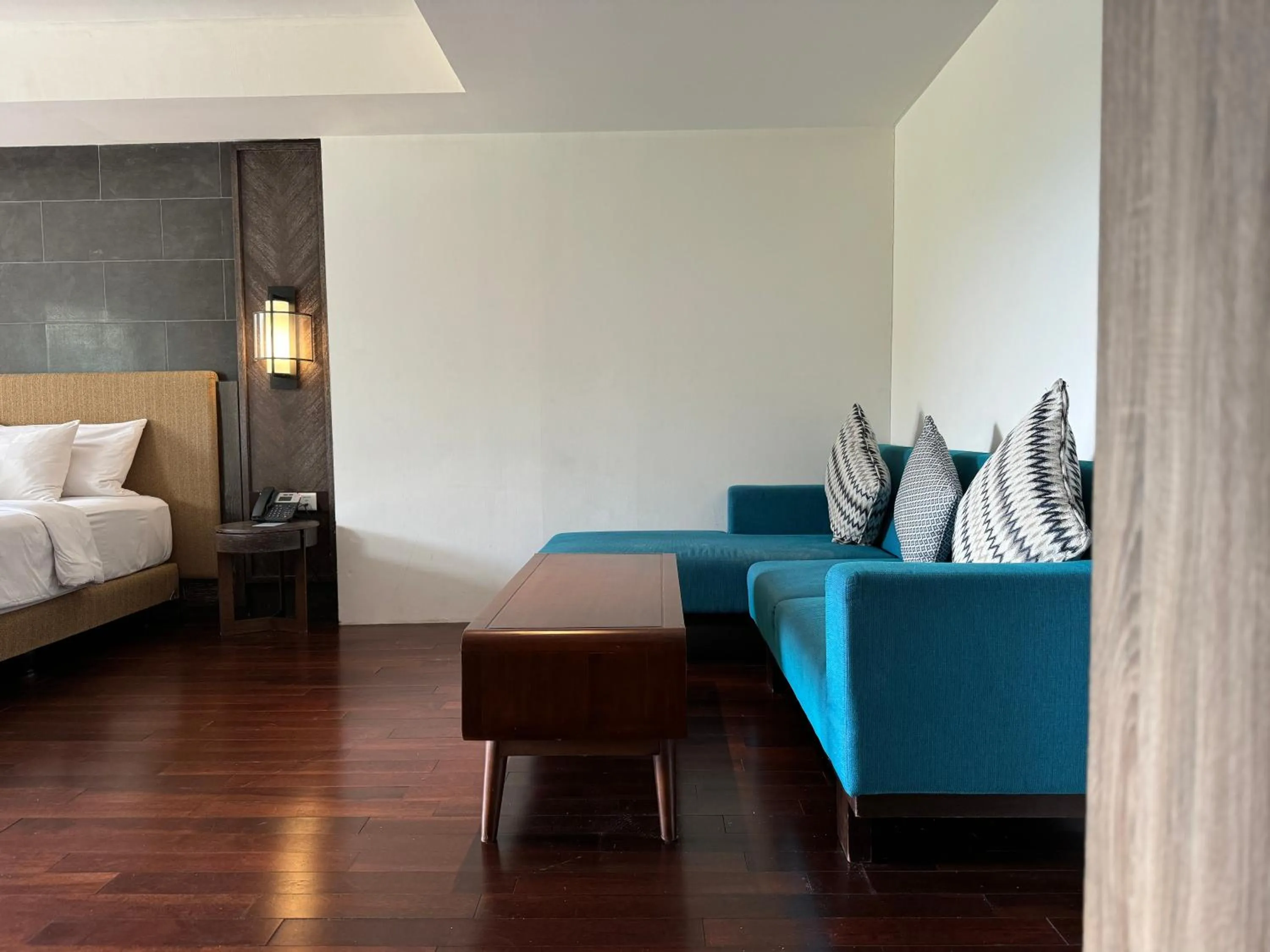 Living room, Bed in Swiss-Belresort Pecatu