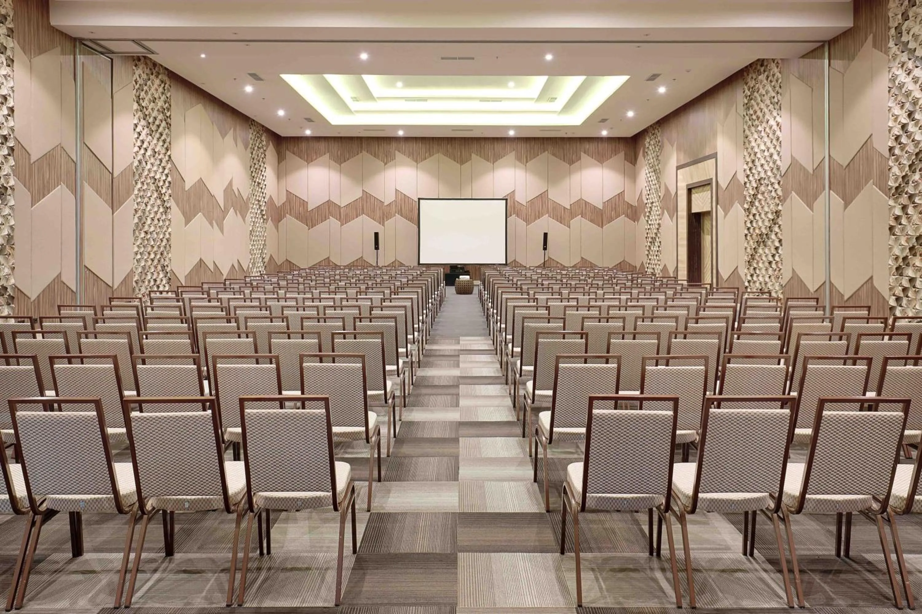 Business facilities in Swiss-Belresort Pecatu