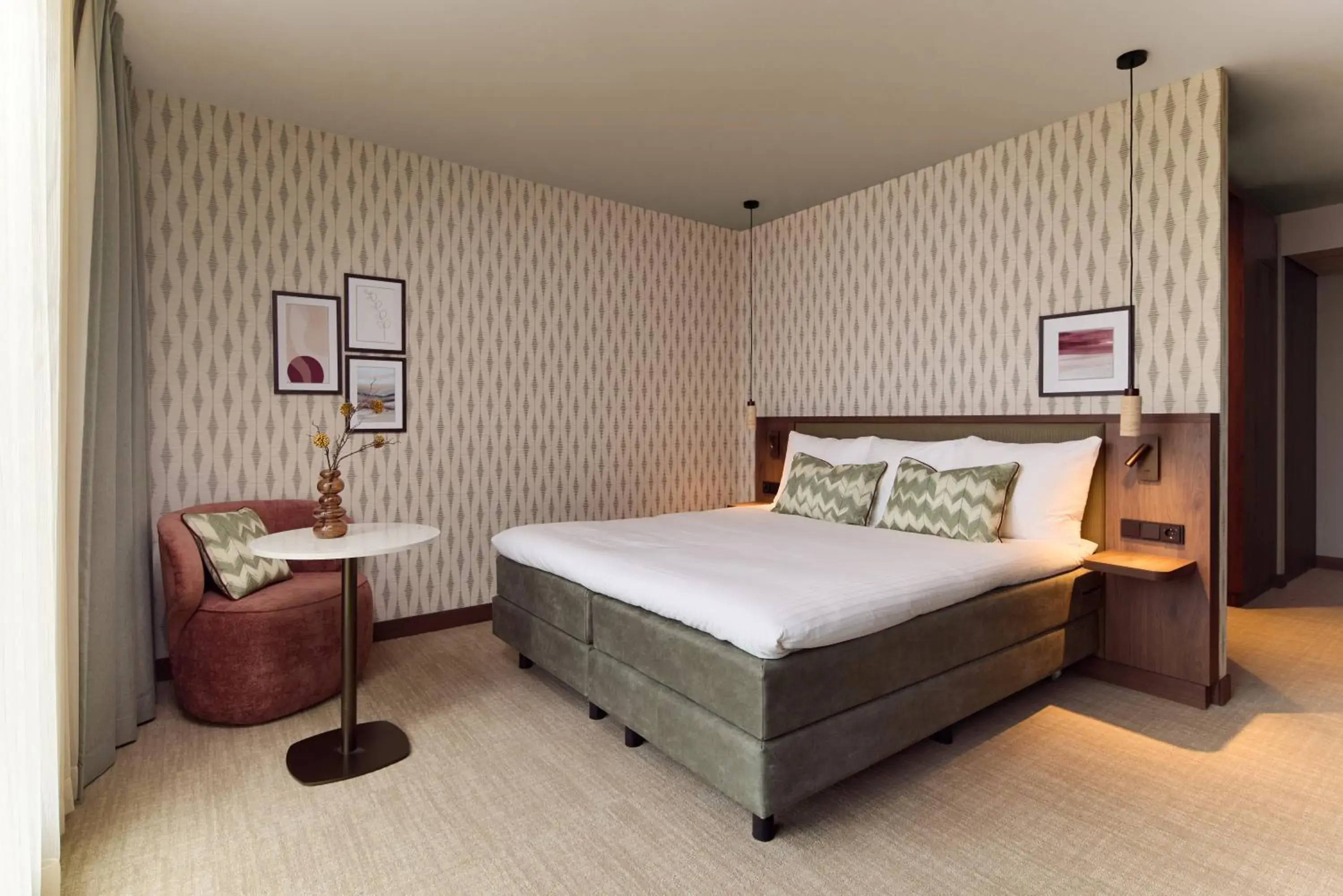 Superior Double Room in Van der Valk Hotel Groningen-Hoogkerk Superior Double Room in Van der Valk Hotel Groningen-Hoogkerk