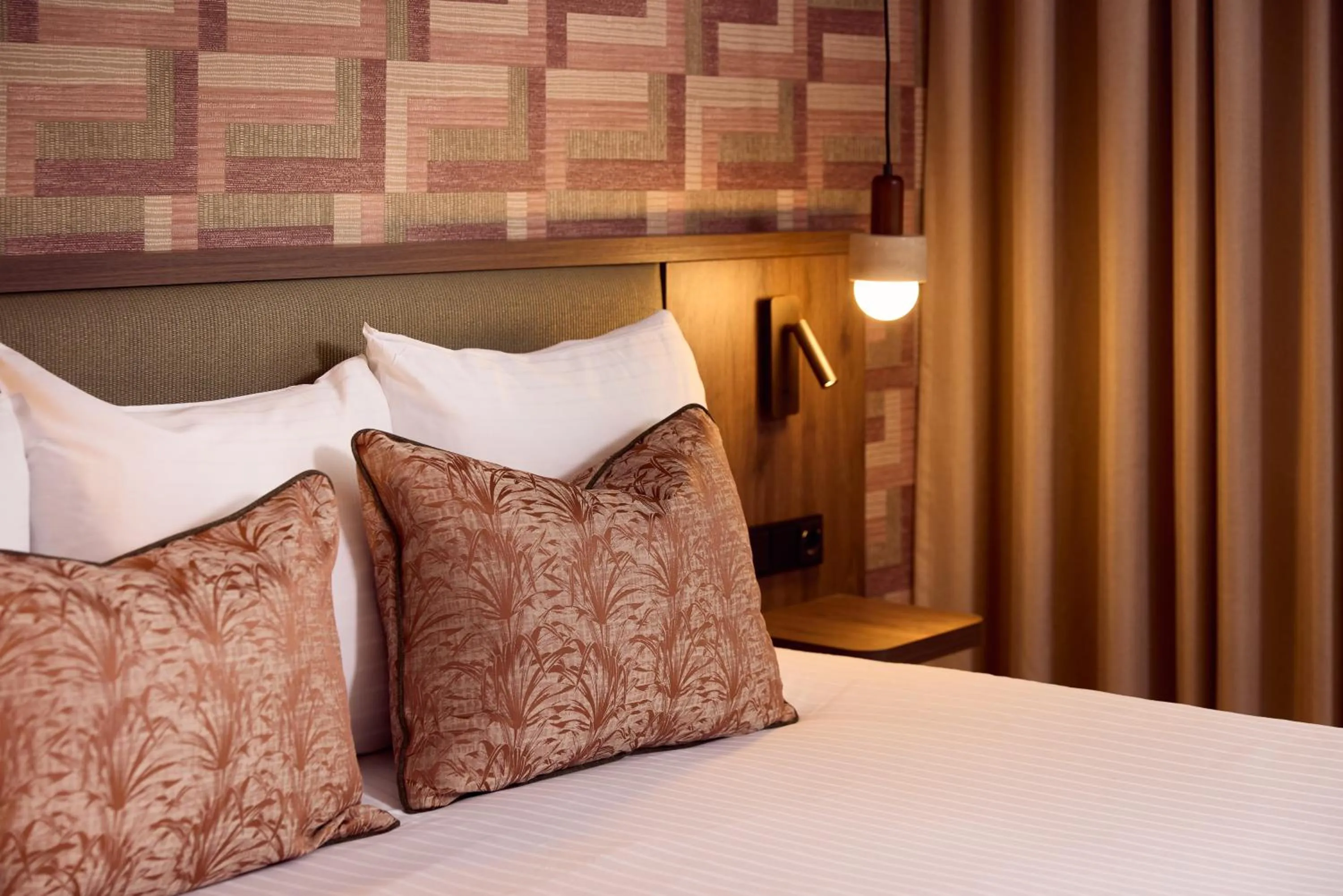 Bed in Van der Valk Hotel Groningen-Hoogkerk