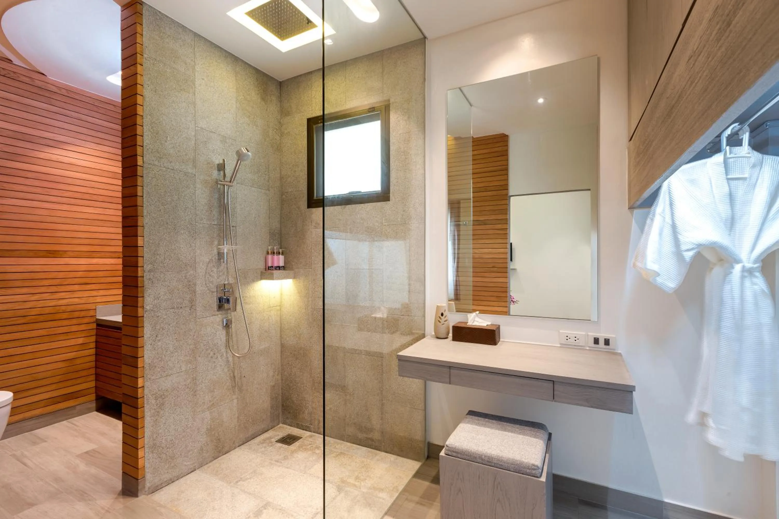 Bathroom in Karon Beach Pool Villa - Sha Extra Plus