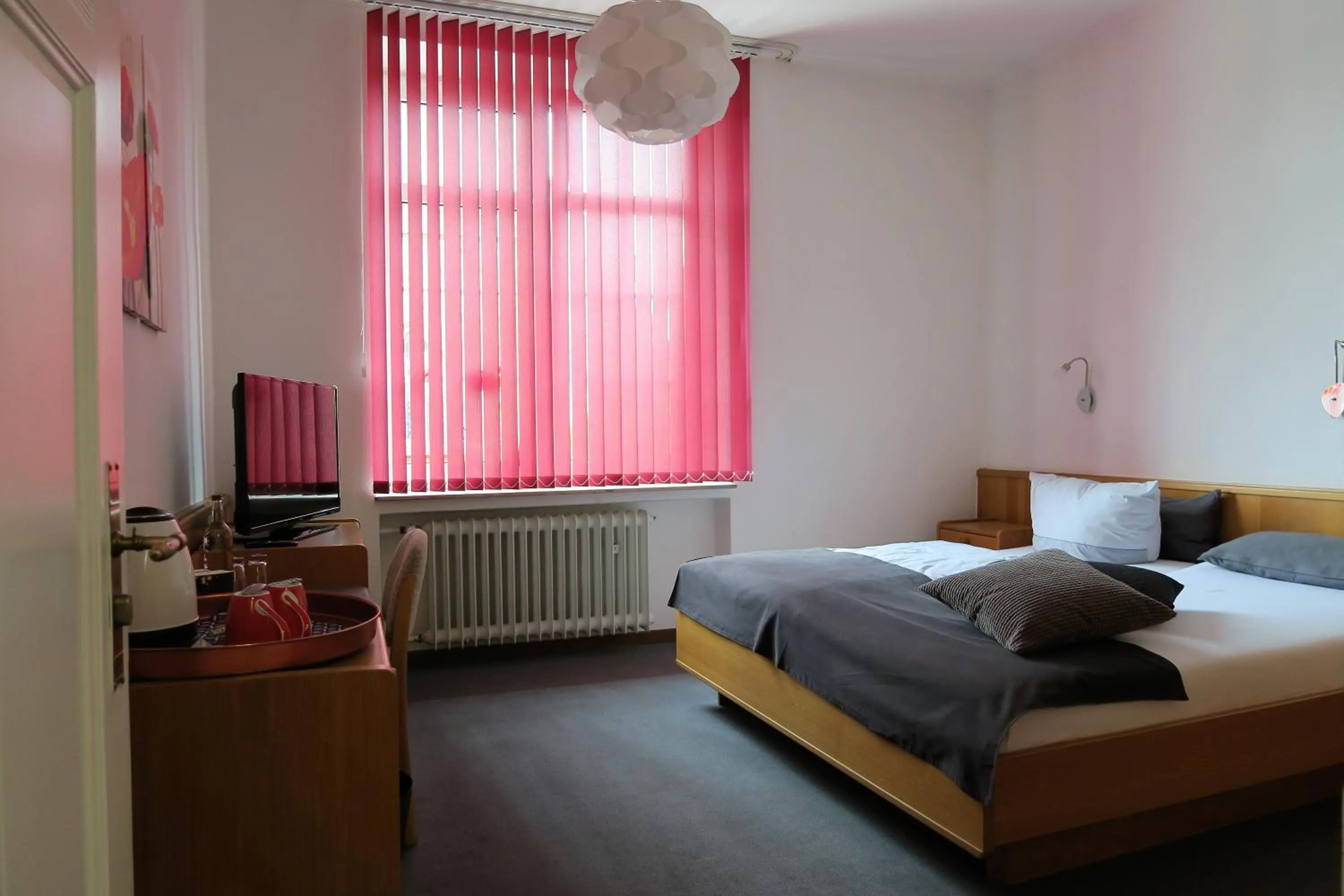 Photo of the whole room, Bed in Hotel-Restaurant Haus Keller