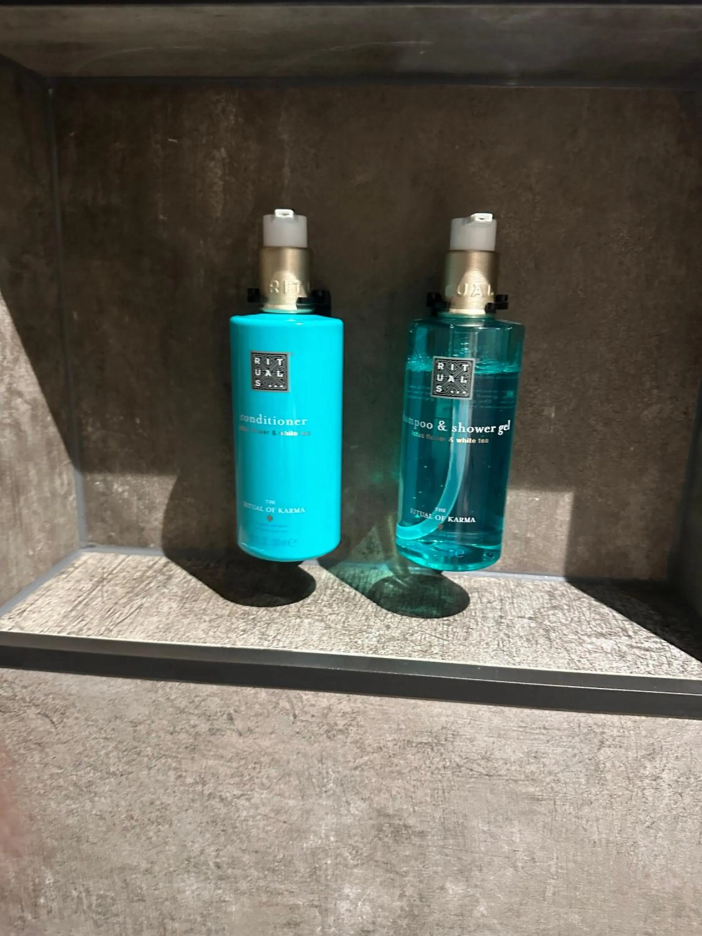 Bathroom in Bed&Breakfast de Hooimoat