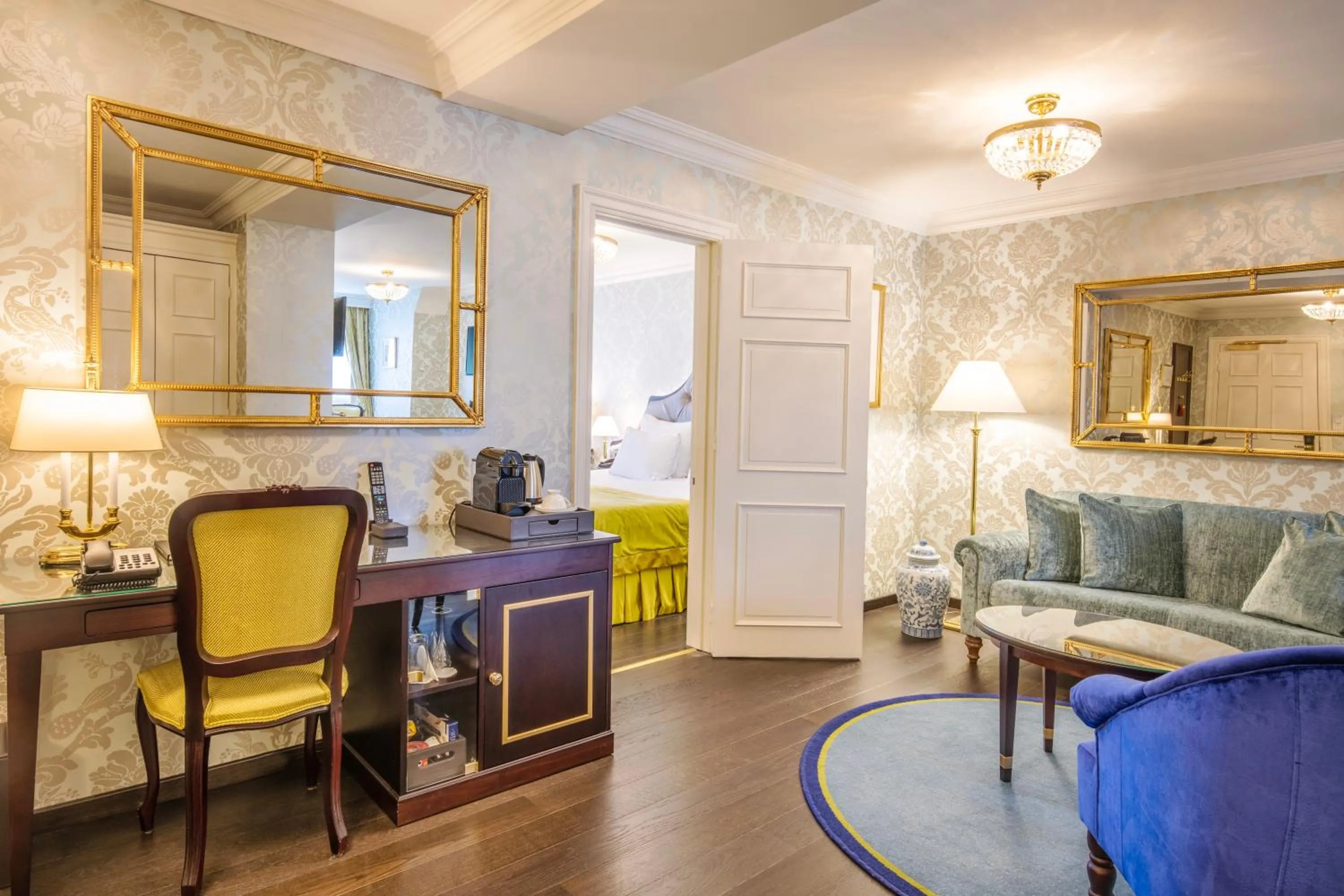 Living room in Stanhope Hotel by Thon Hotels