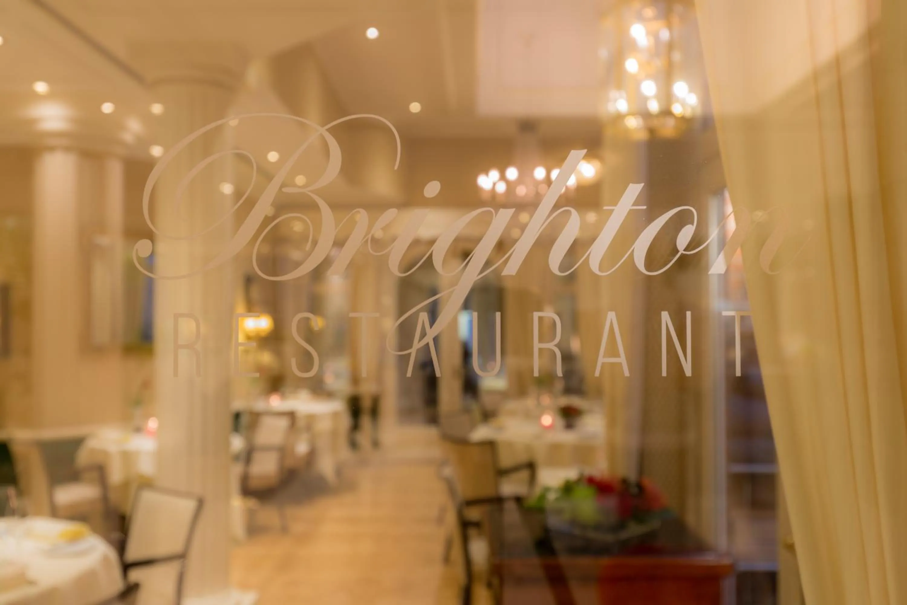 Restaurant/places to eat in Stanhope Hotel by Thon Hotels