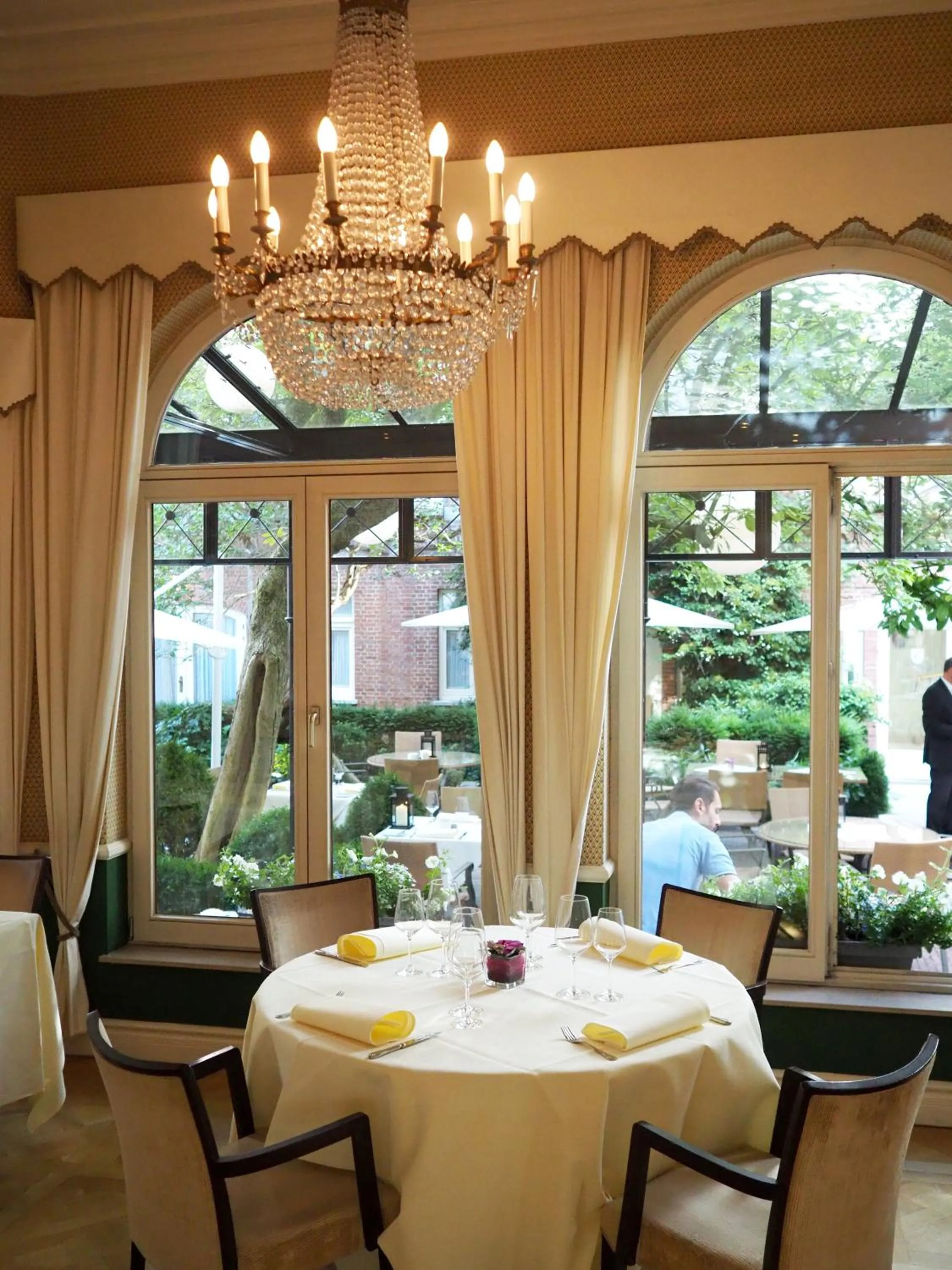 Restaurant/places to eat in Stanhope Hotel by Thon Hotels