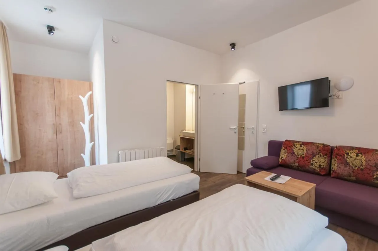 Bedroom, Bed in Pension Max SUMMERCARD INCLUDED