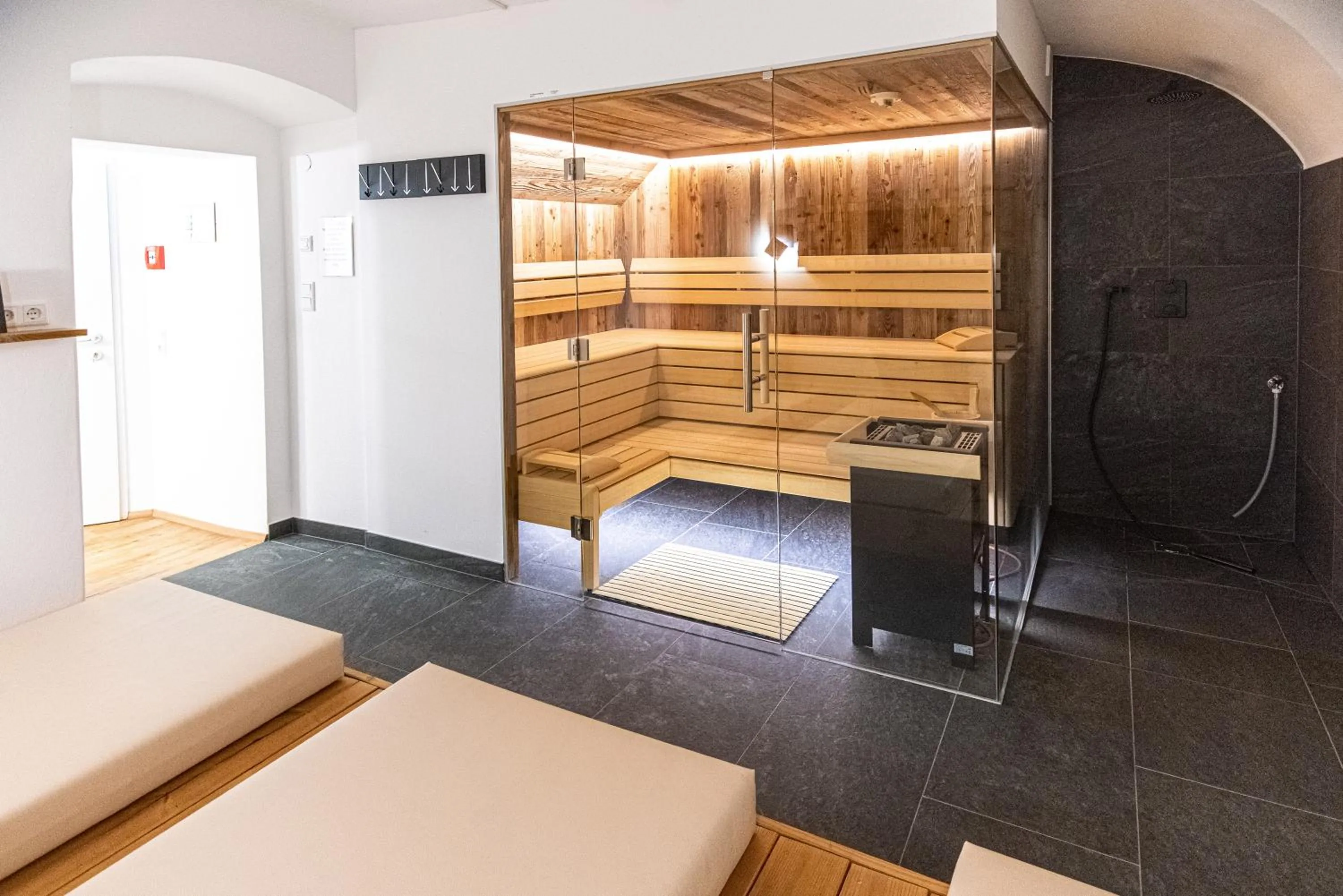 Sauna, Bed in Pension Max SUMMERCARD INCLUDED