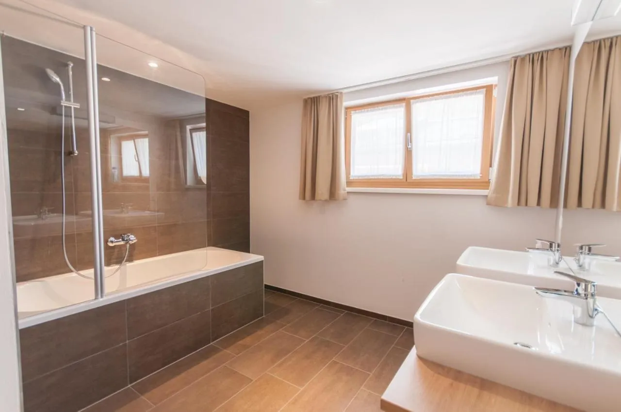 Bath in Pension Max SUMMERCARD INCLUDED