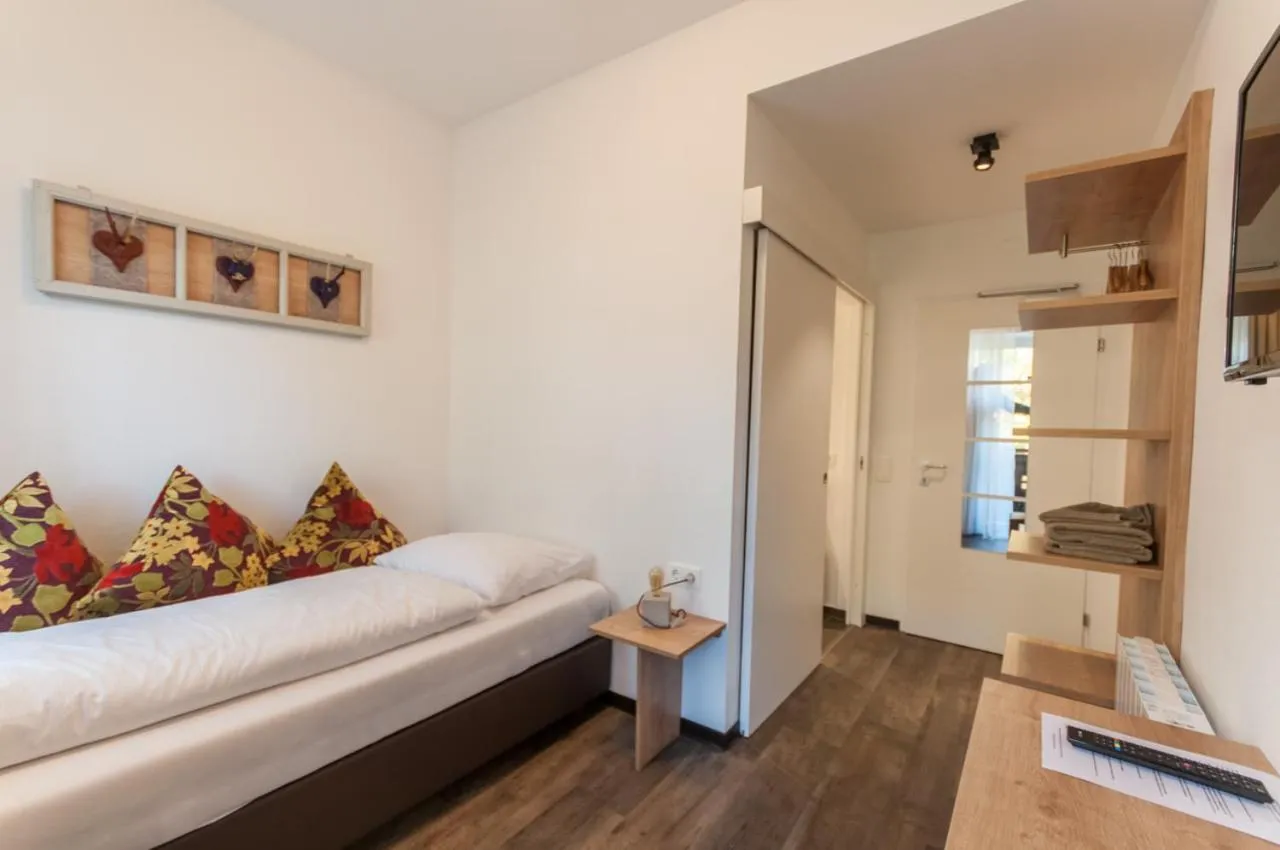 Bedroom, Bed in Pension Max SUMMERCARD INCLUDED