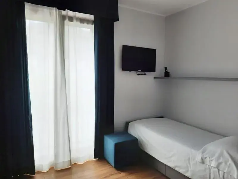 Twin Room - Disability Access in Baita Fanti Ski & Bike Twin Room - Disability Access in Baita Fanti Ski & Bike